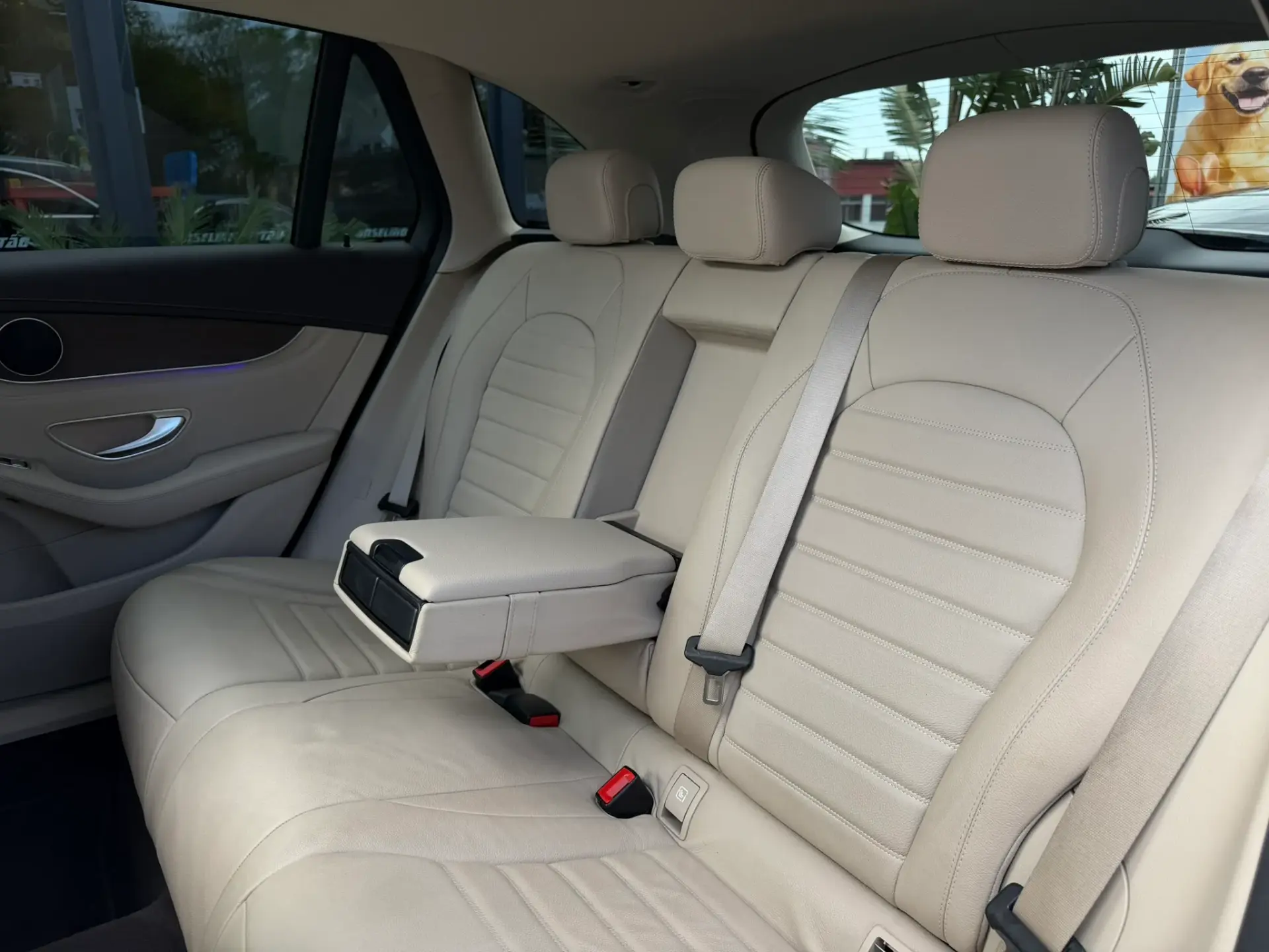 Mercedes-Benz GLC 300 de 4Matic 25