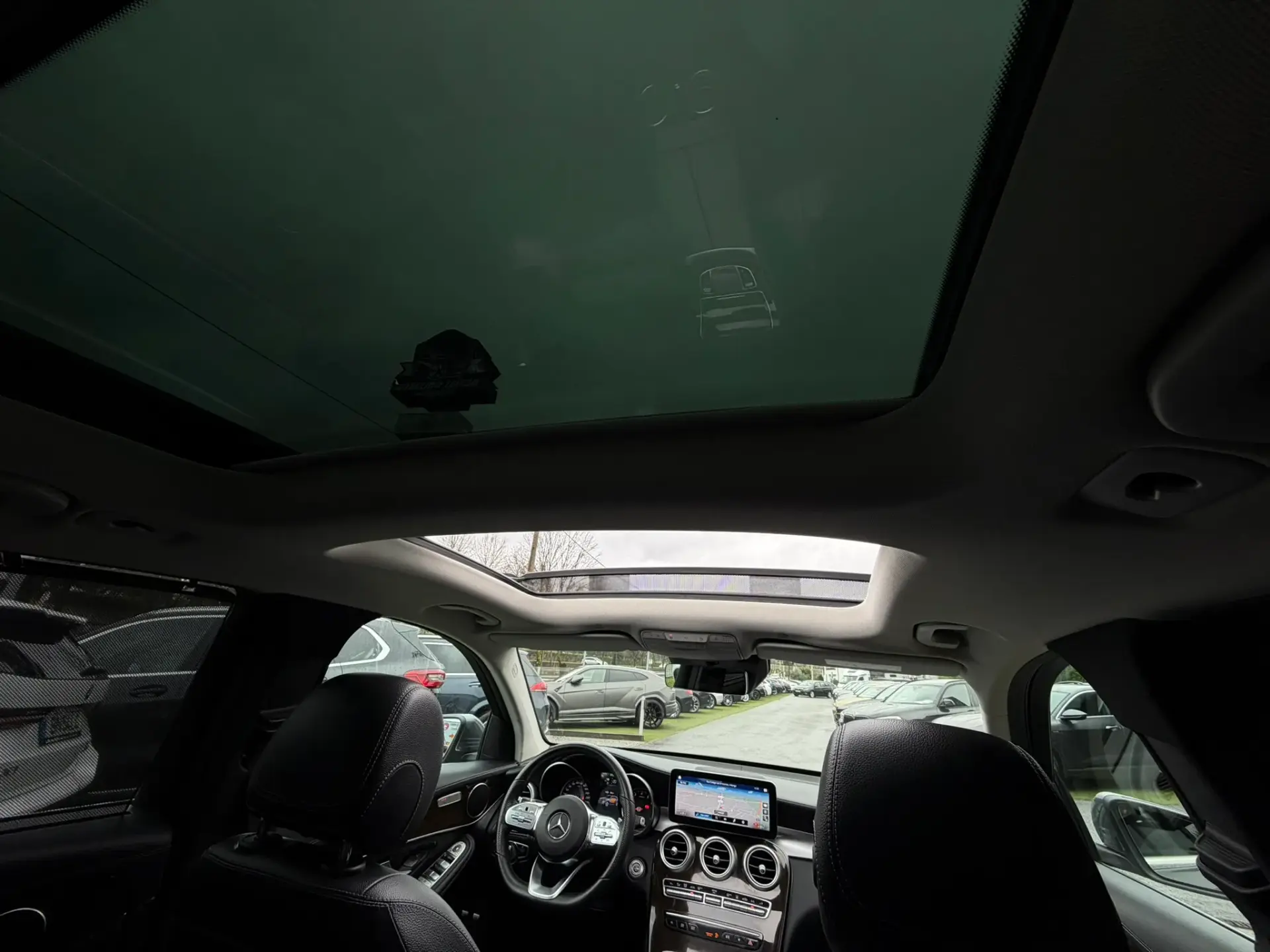 Mercedes-Benz GLC 300 e 4Matic 2
