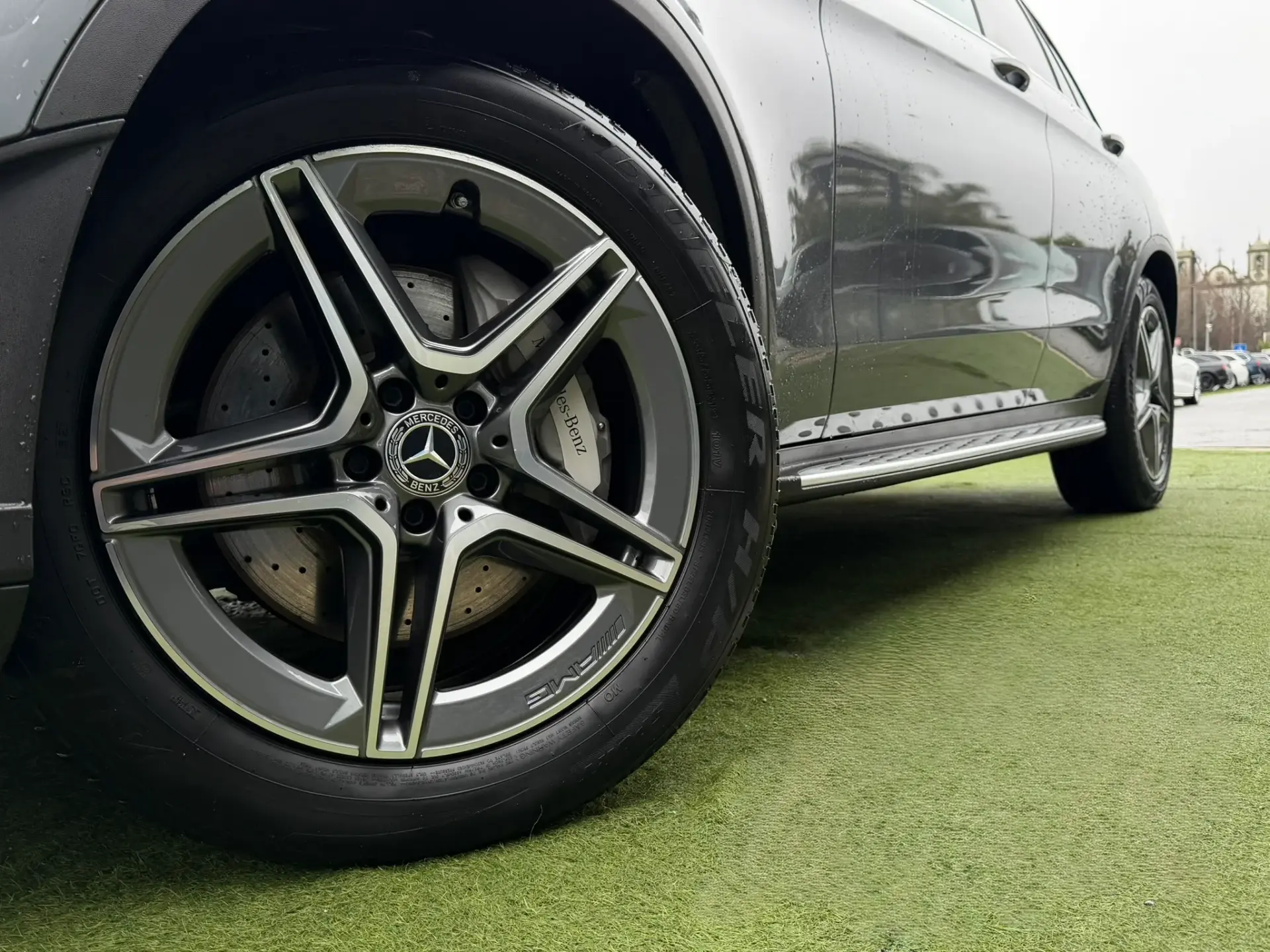 Mercedes-Benz GLC 300 e 4Matic 6