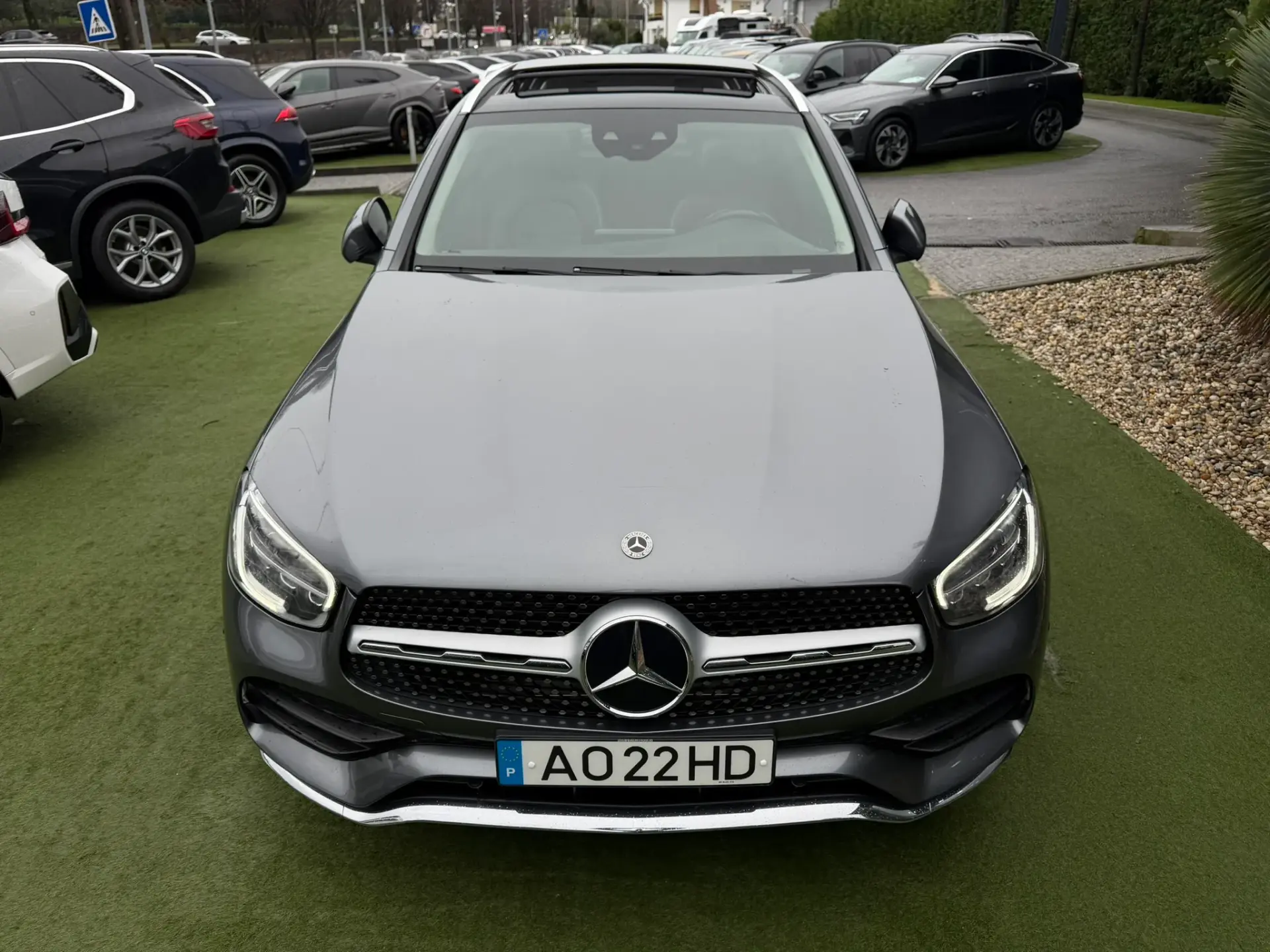 Mercedes-Benz GLC 300 e 4Matic 8