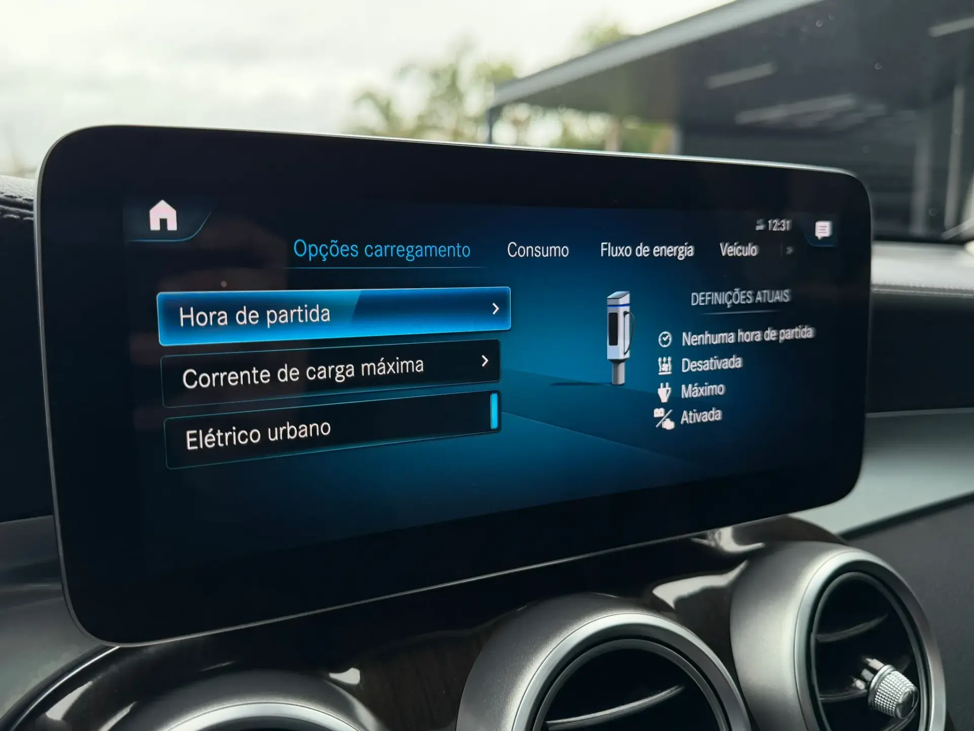 Mercedes-Benz GLC 300 e 4Matic 44