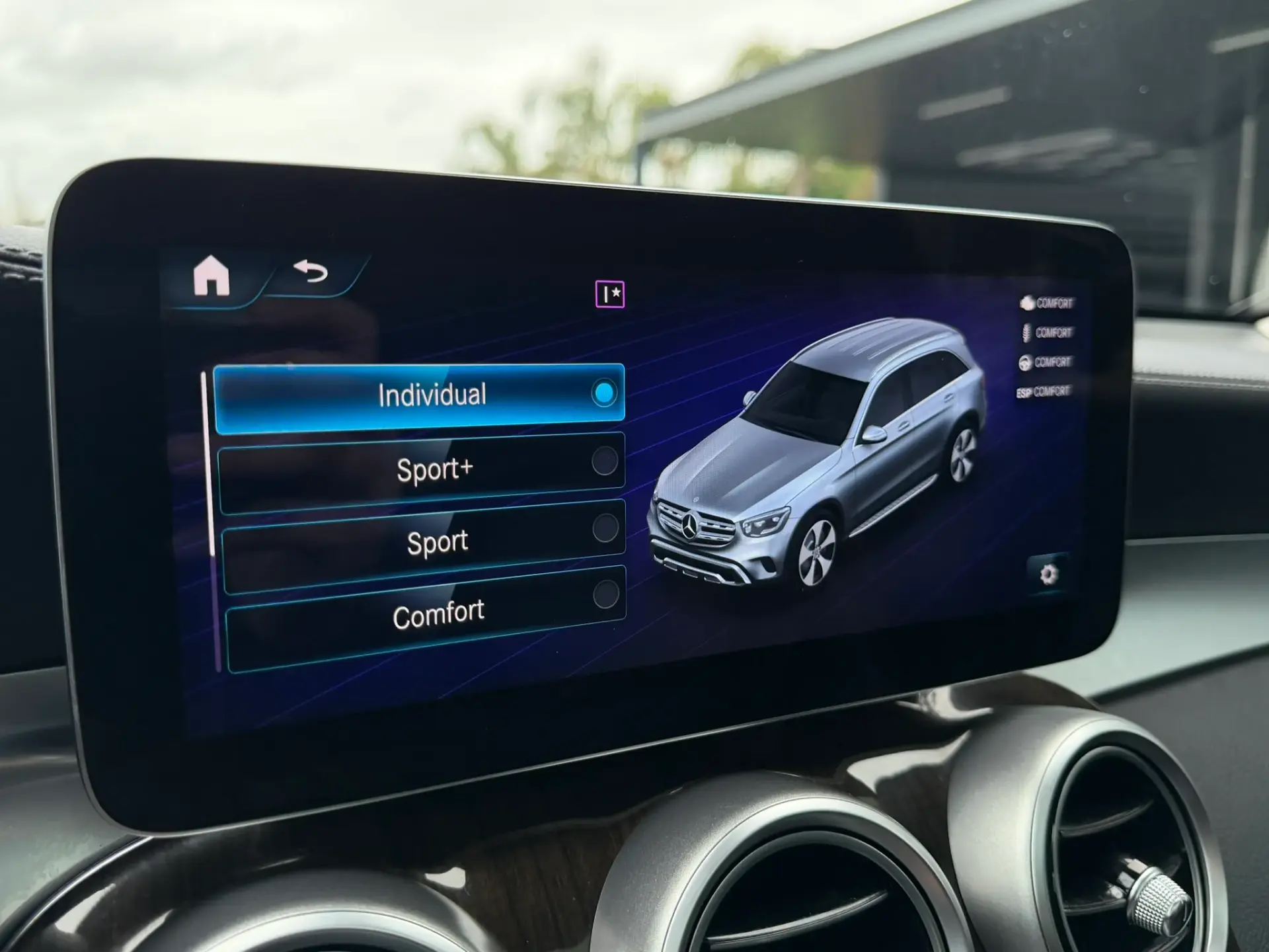 Mercedes-Benz GLC 300 e 4Matic 65