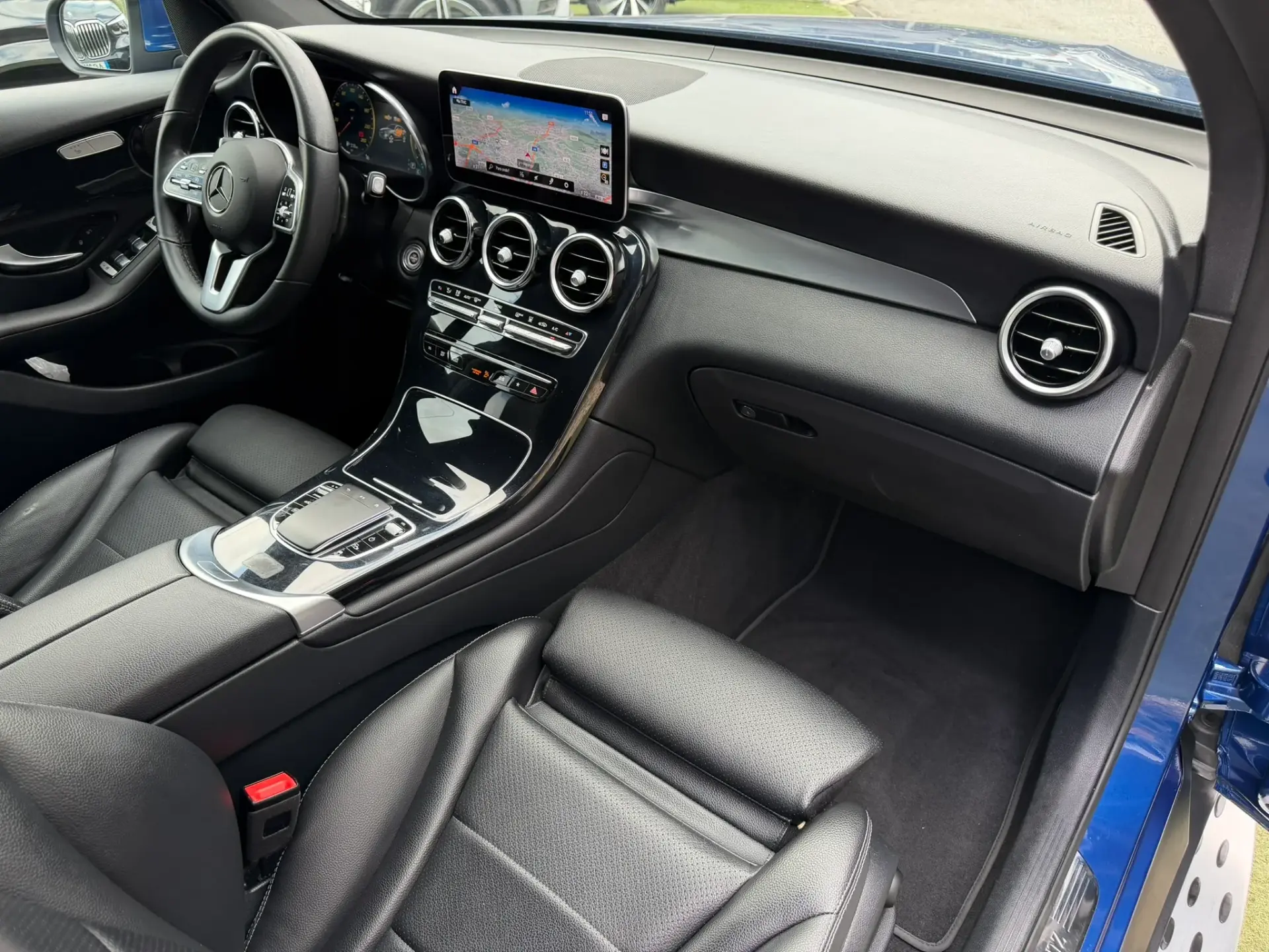 Mercedes-Benz GLC 300 de Coupé 4Matic 16