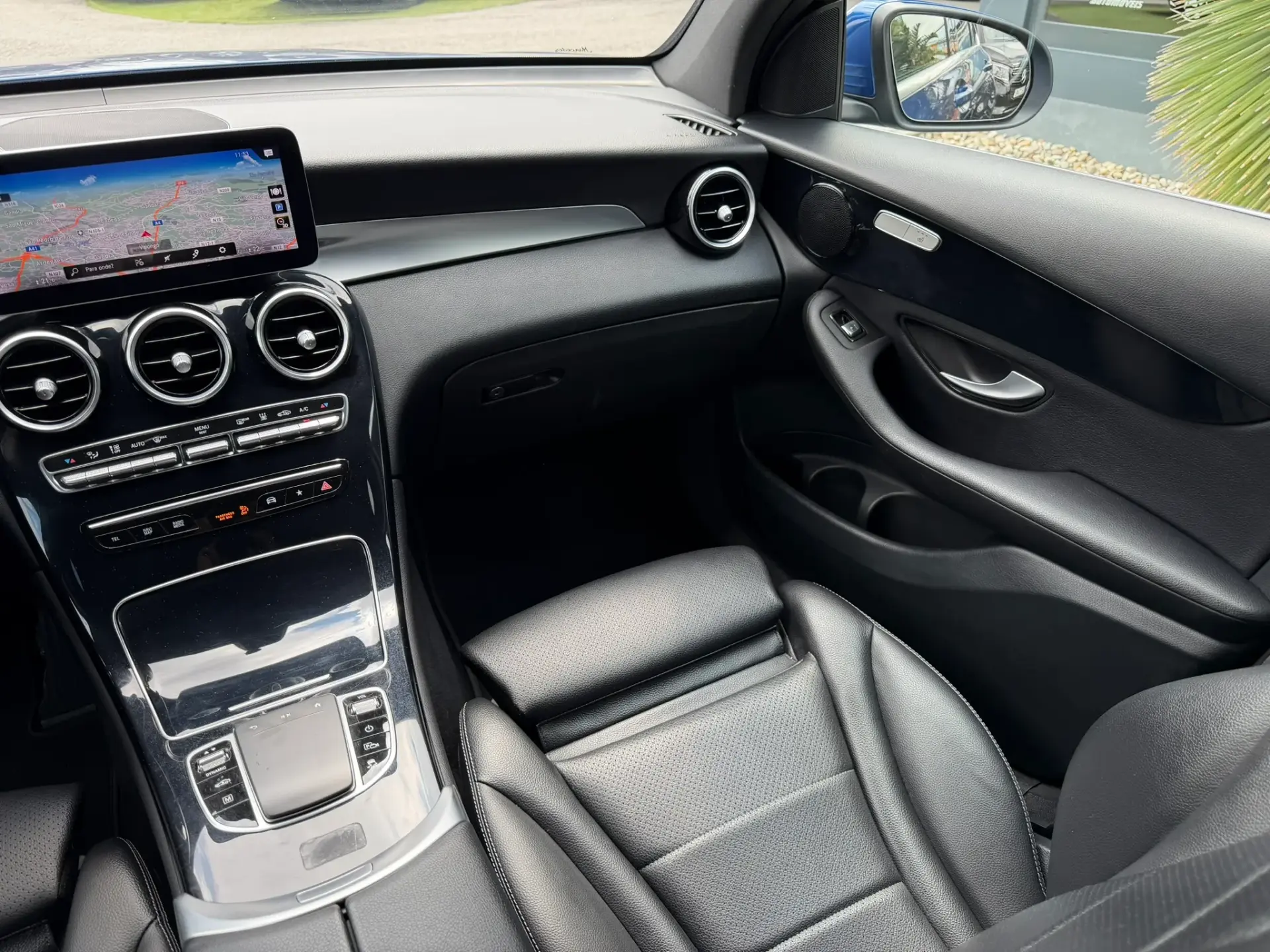 Mercedes-Benz GLC 300 de Coupé 4Matic 24