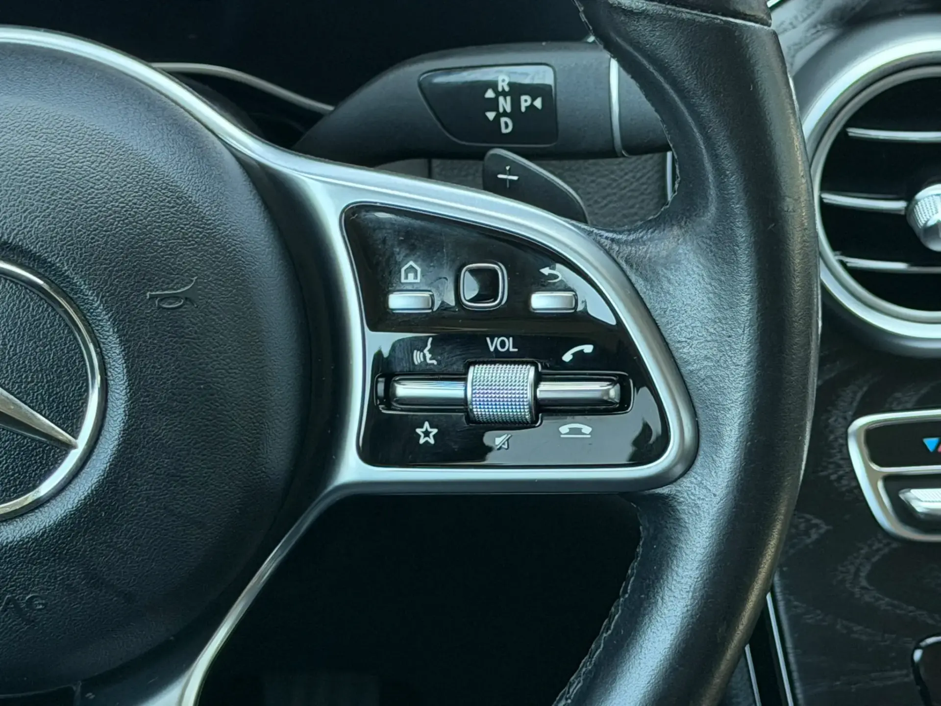 Mercedes-Benz GLC 300 de 4Matic 34