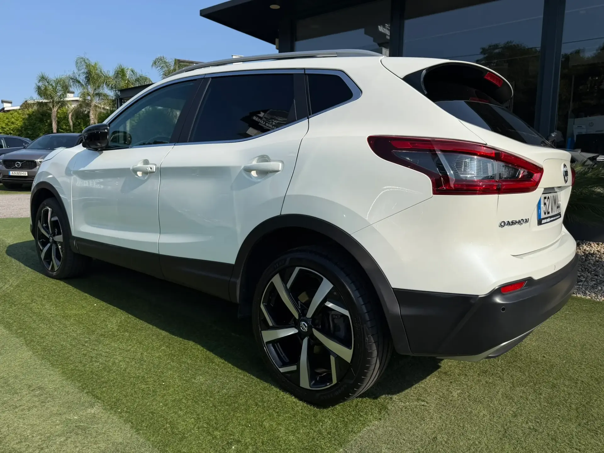 Nissan Qashqai 1.6 dCi Tekna Premium Pele Preta Xtronic 14