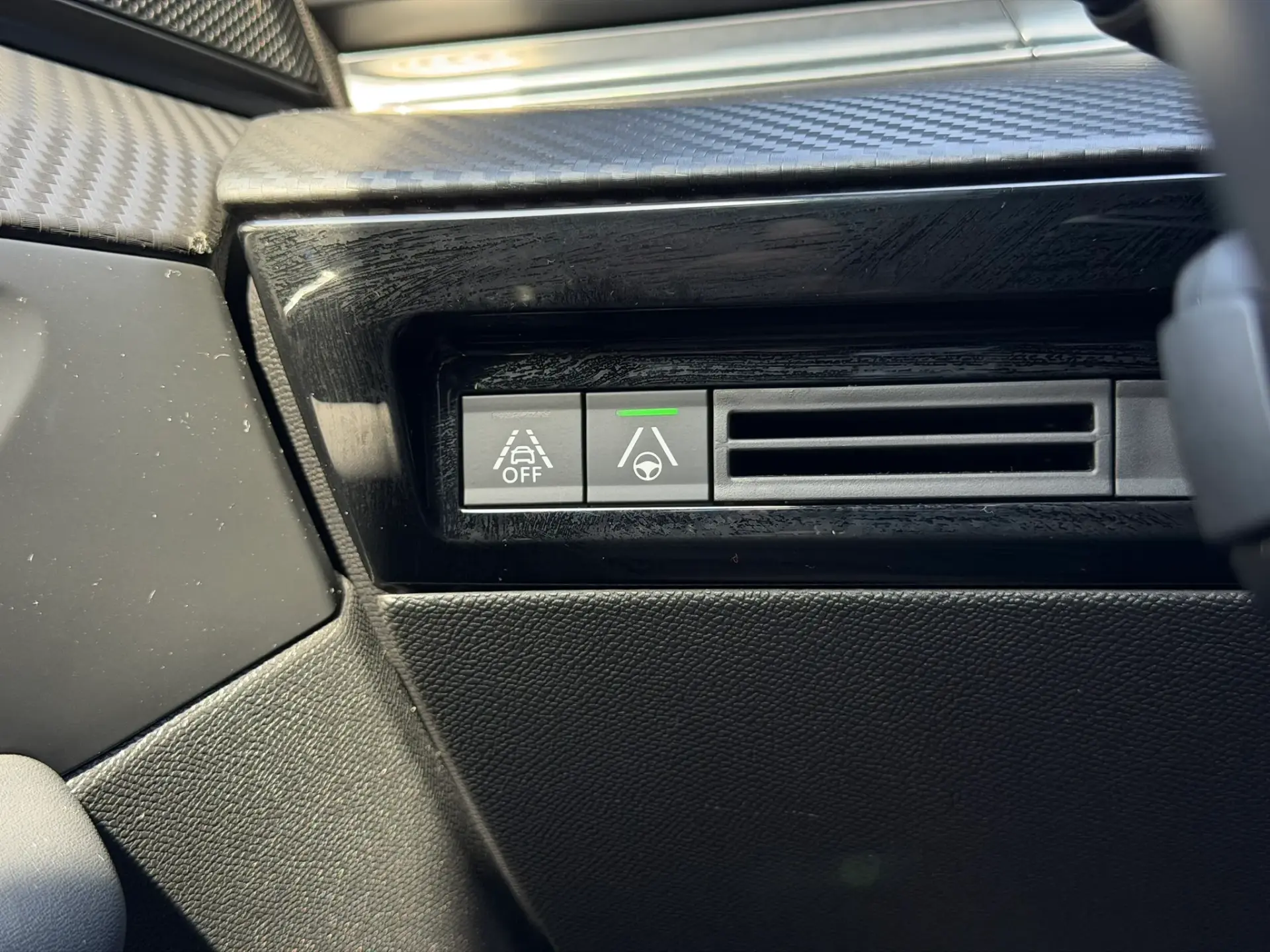 Peugeot 508 SW 1.5 BlueHDi Allure Pack EAT8 26