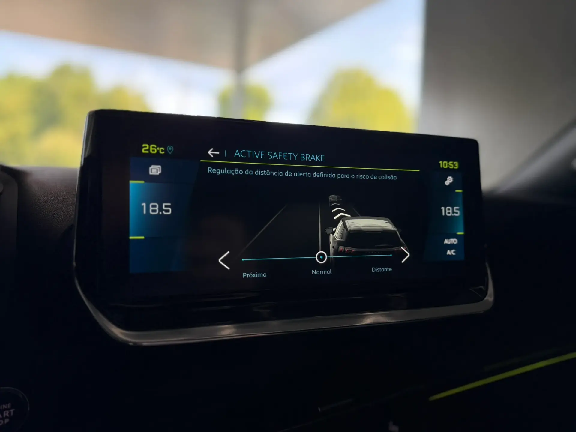 Peugeot e-2008 50 kWh GT 52