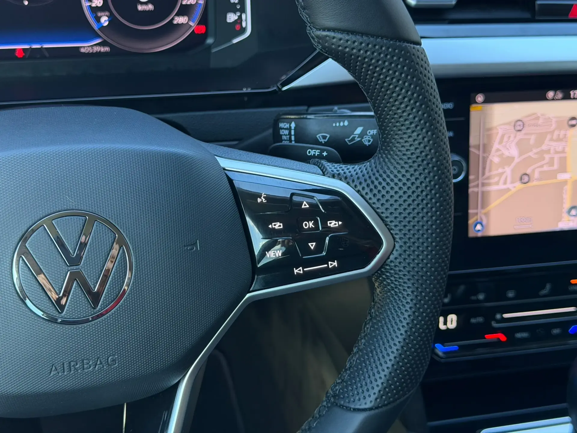 Volkswagen Arteon 2.0 TDI Elegance DSG 29