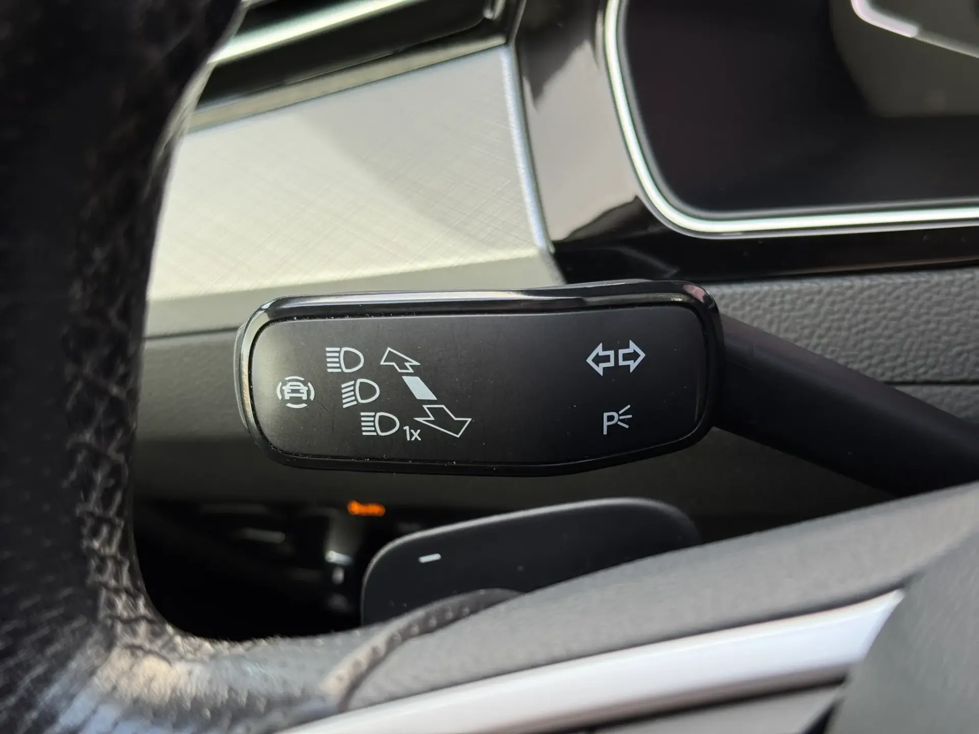 Volkswagen Passat 1.4 TSI GTE Plug-in 29