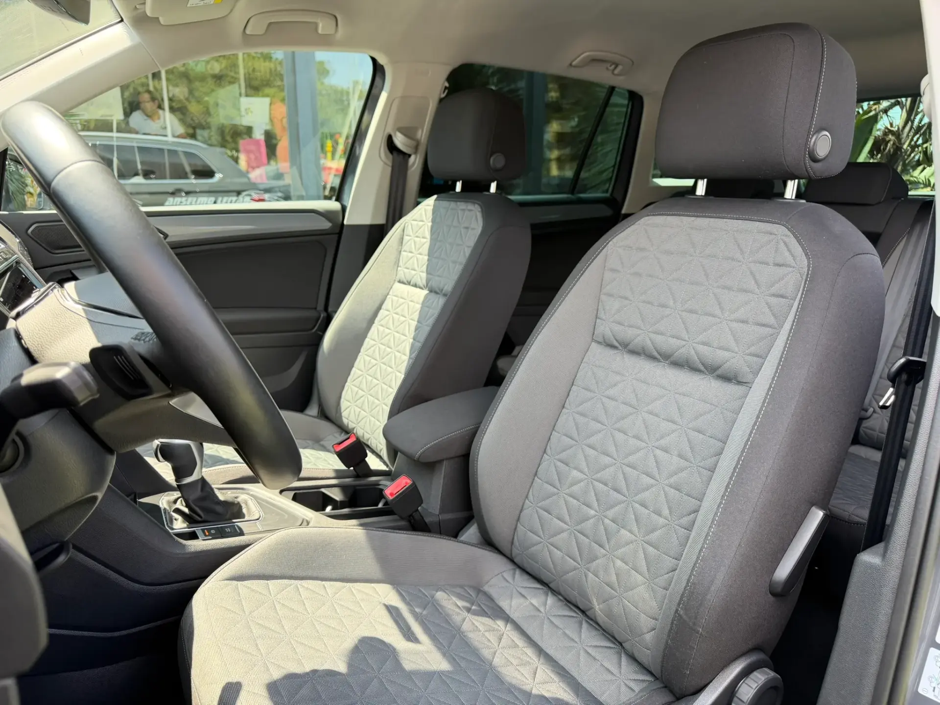 Volkswagen Tiguan 1.4 TSI eHybrid Life DSG 14