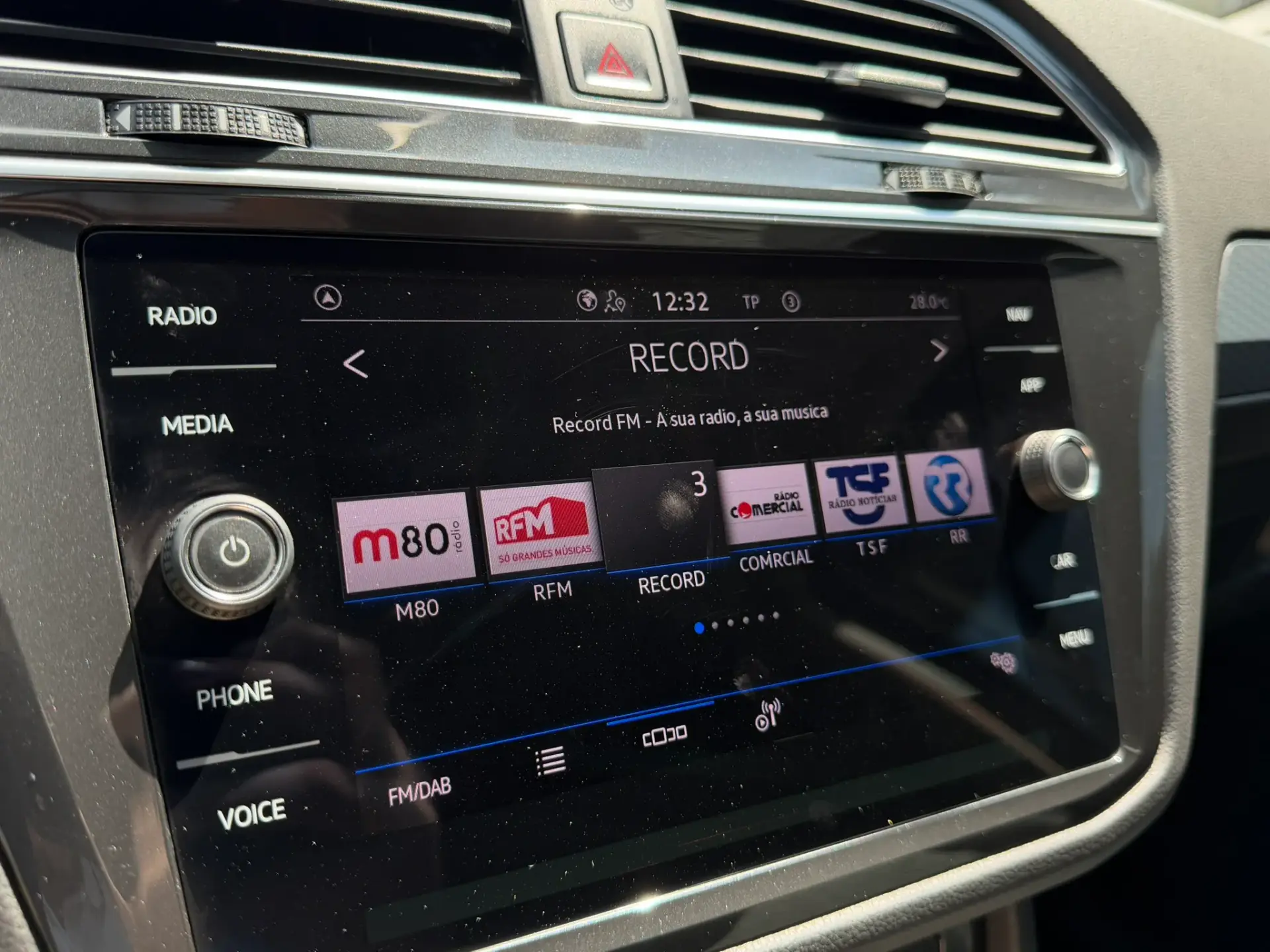 Volkswagen Tiguan 1.4 TSI eHybrid Life DSG 32