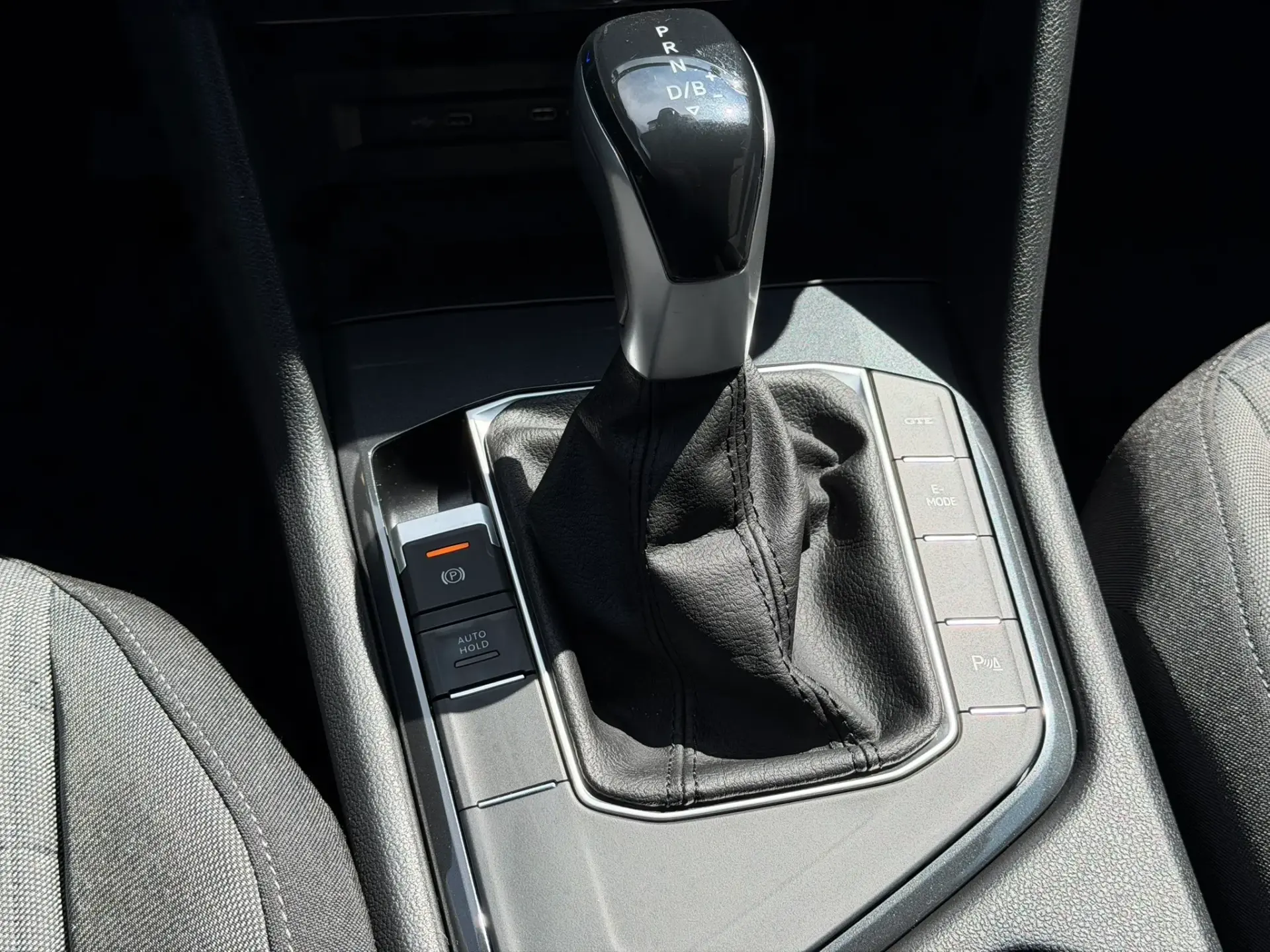 Volkswagen Tiguan 1.4 TSI eHybrid Life DSG 54
