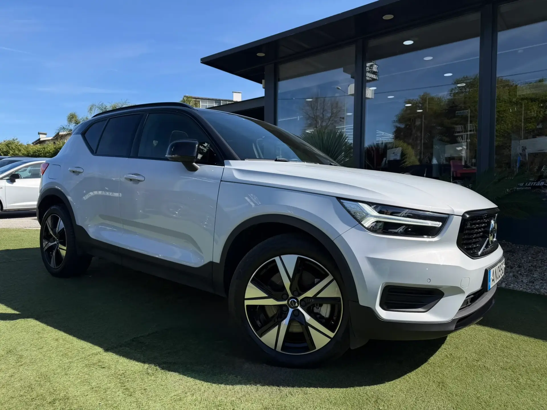 Volvo XC 40 1.5 T4 PHEV R-Design 12