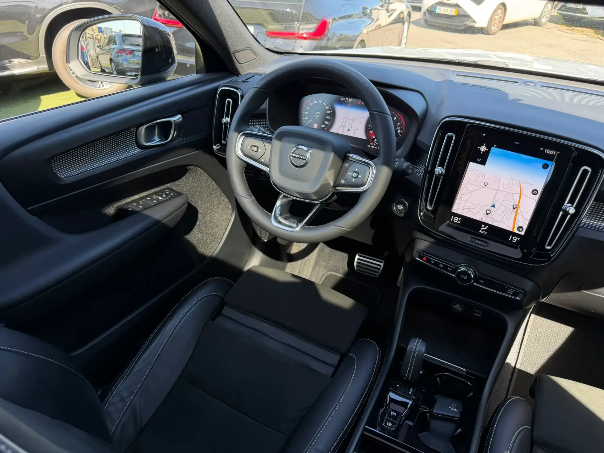 Volvo XC 40 1.5 T4 PHEV R-Design 27
