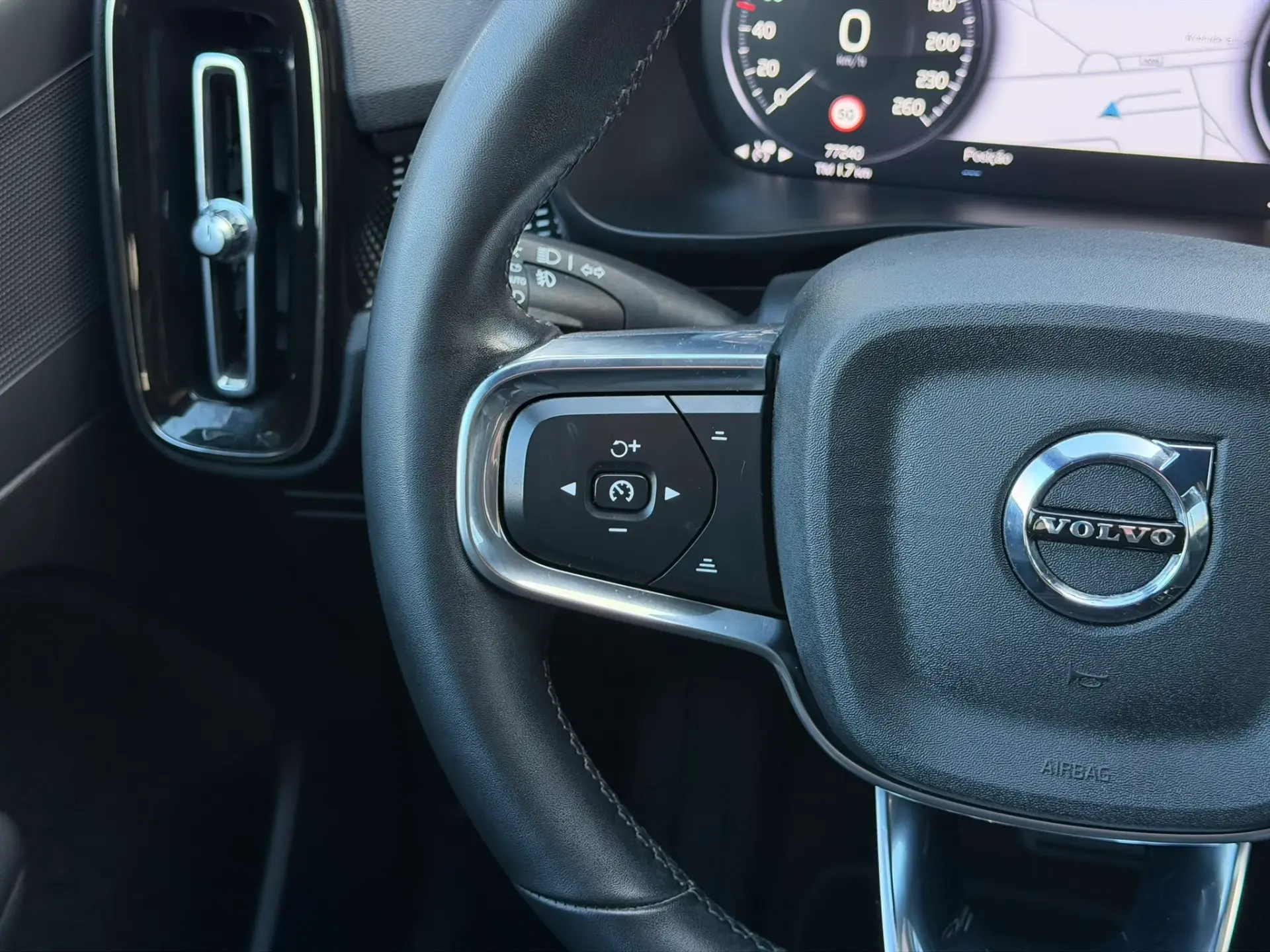 Volvo XC 40 1.5 T5 PHEV R-Design 32