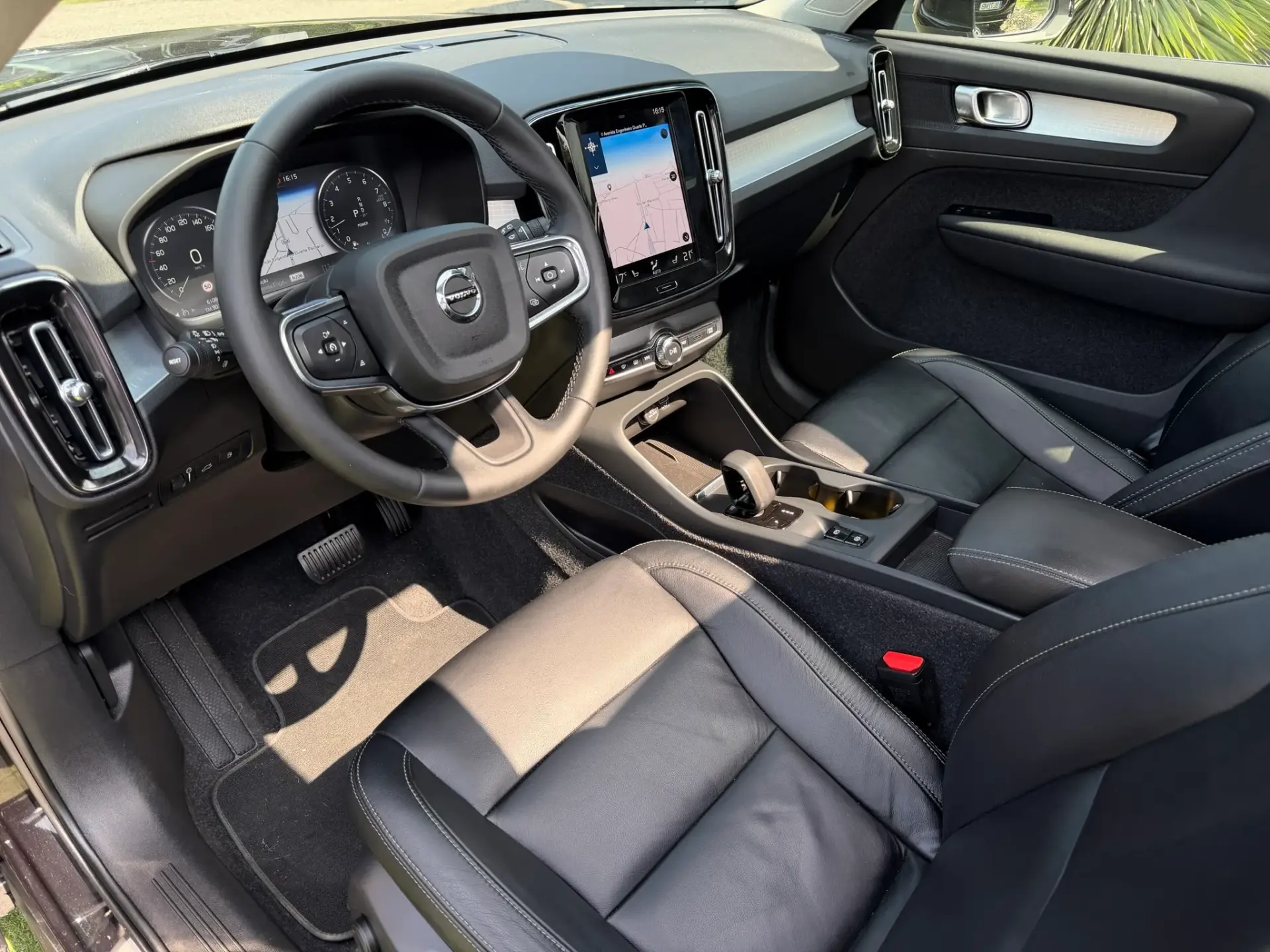 Volvo XC 40 1.5 T4 PHEV Inscription 3