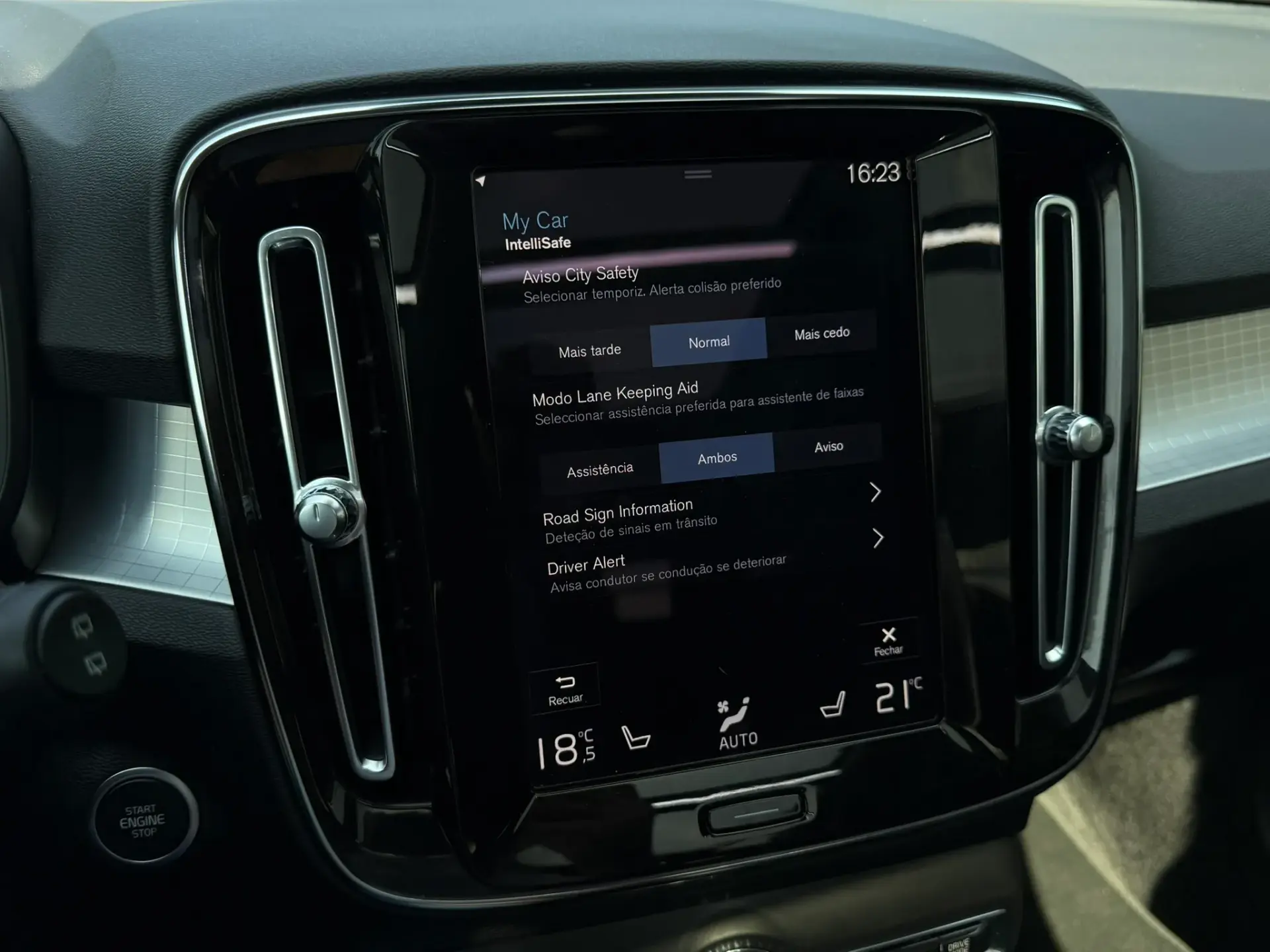 Volvo XC 40 1.5 T4 PHEV Inscription 45