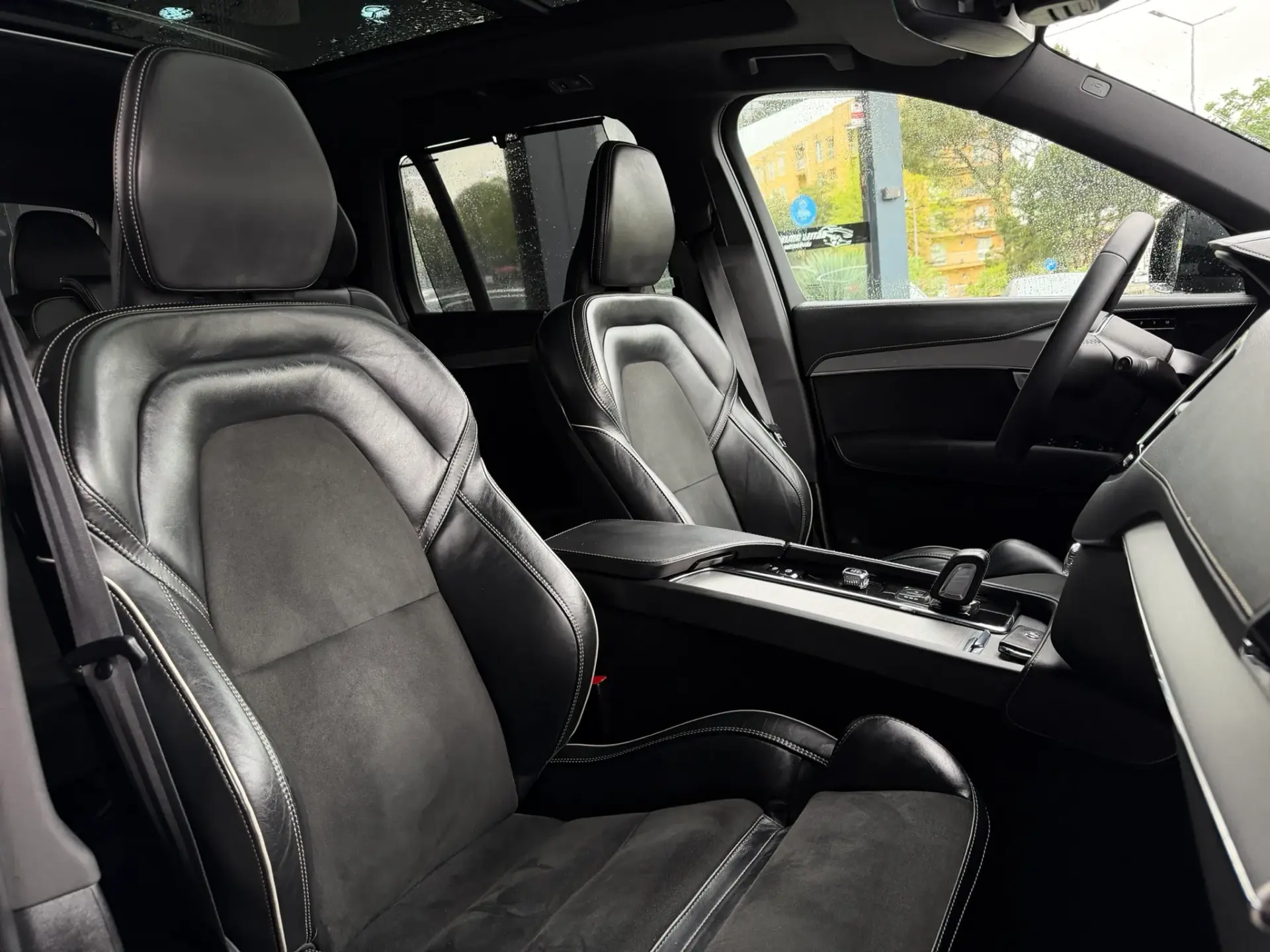 Volvo XC 90 2.0 T8 PHEV Plus Dark AWD 23
