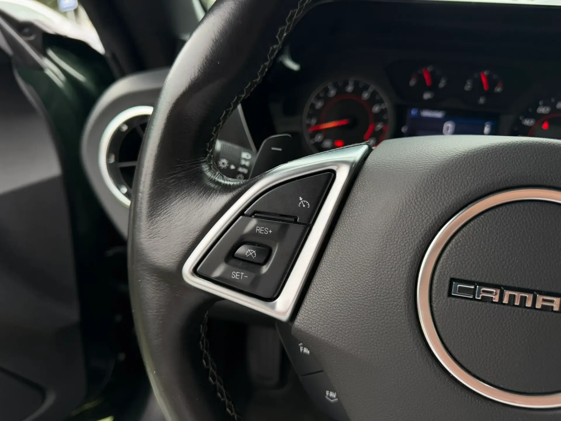Chevrolet Camaro 2.0 Aut. 27