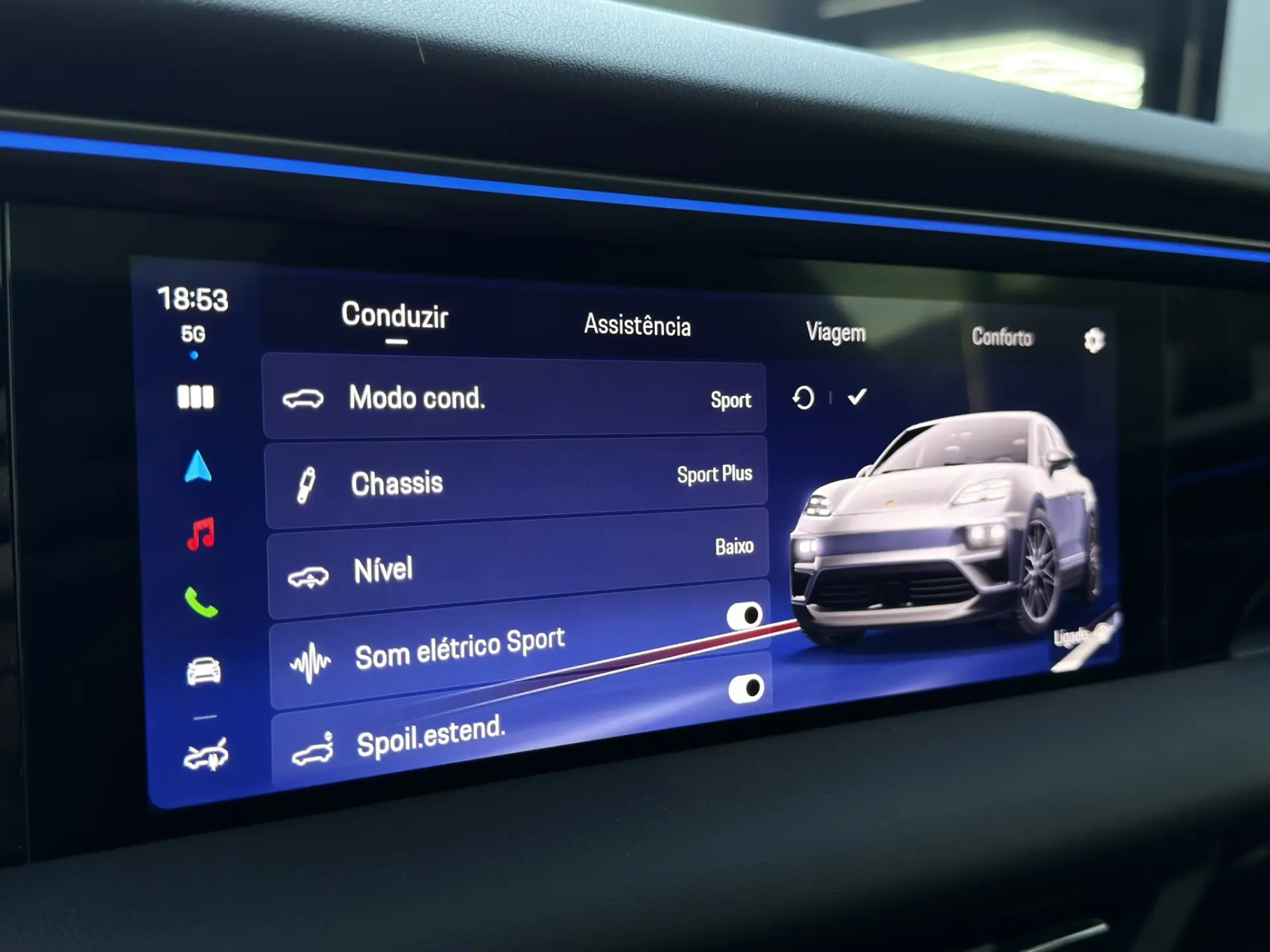 Porsche Macan Electric 4 52