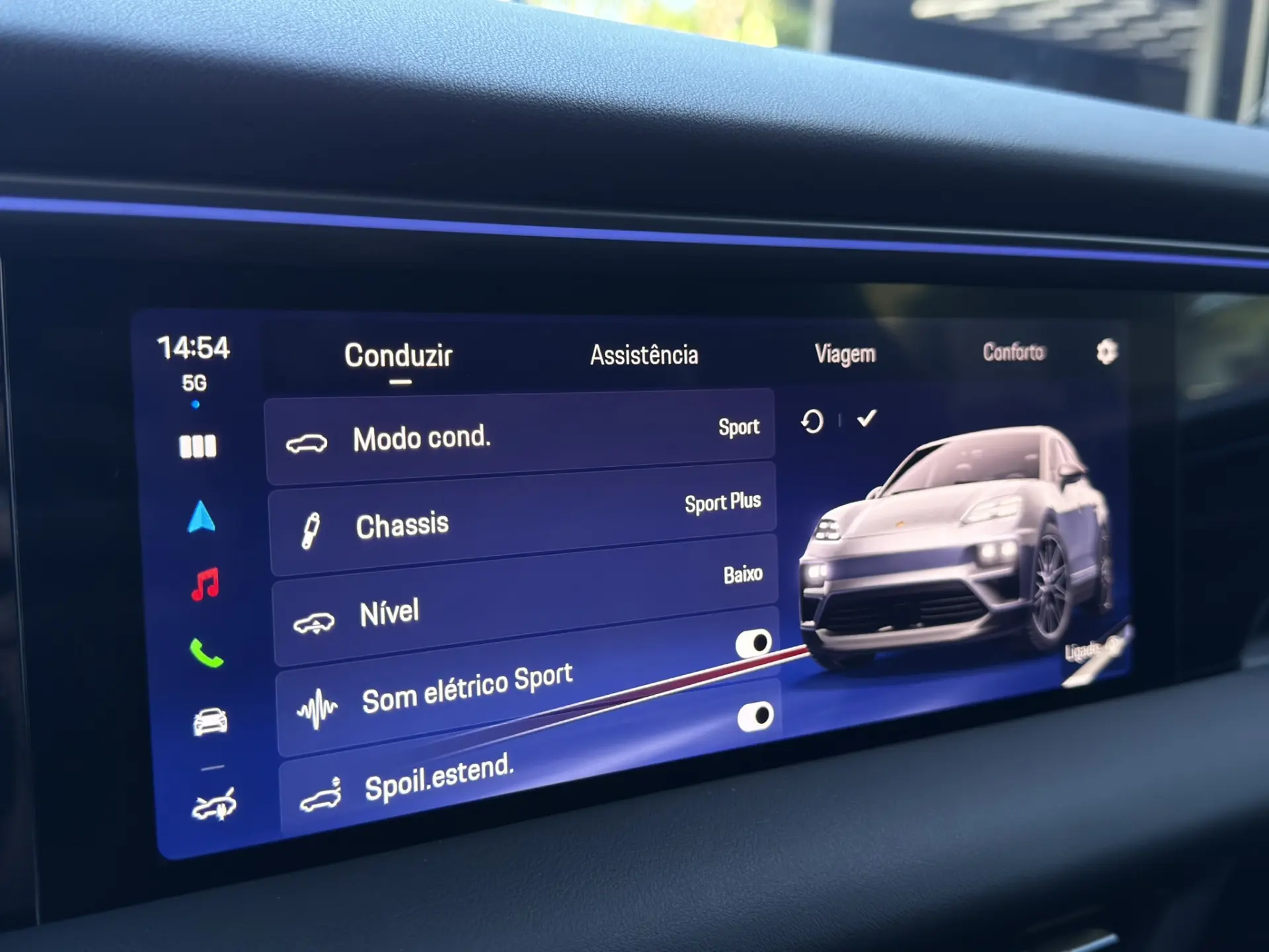 Porsche Macan Electric 4 52