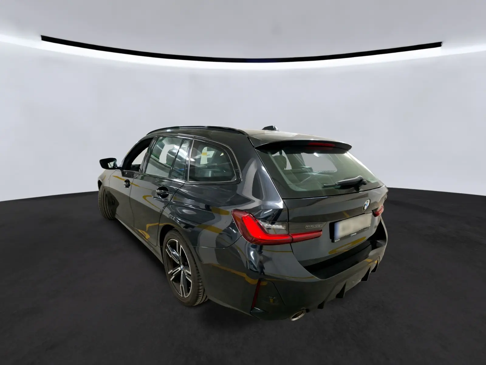 BMW 320 d Pack M Auto 3