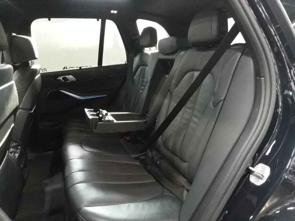 BMW X5 45 e xDrive Pack M 8