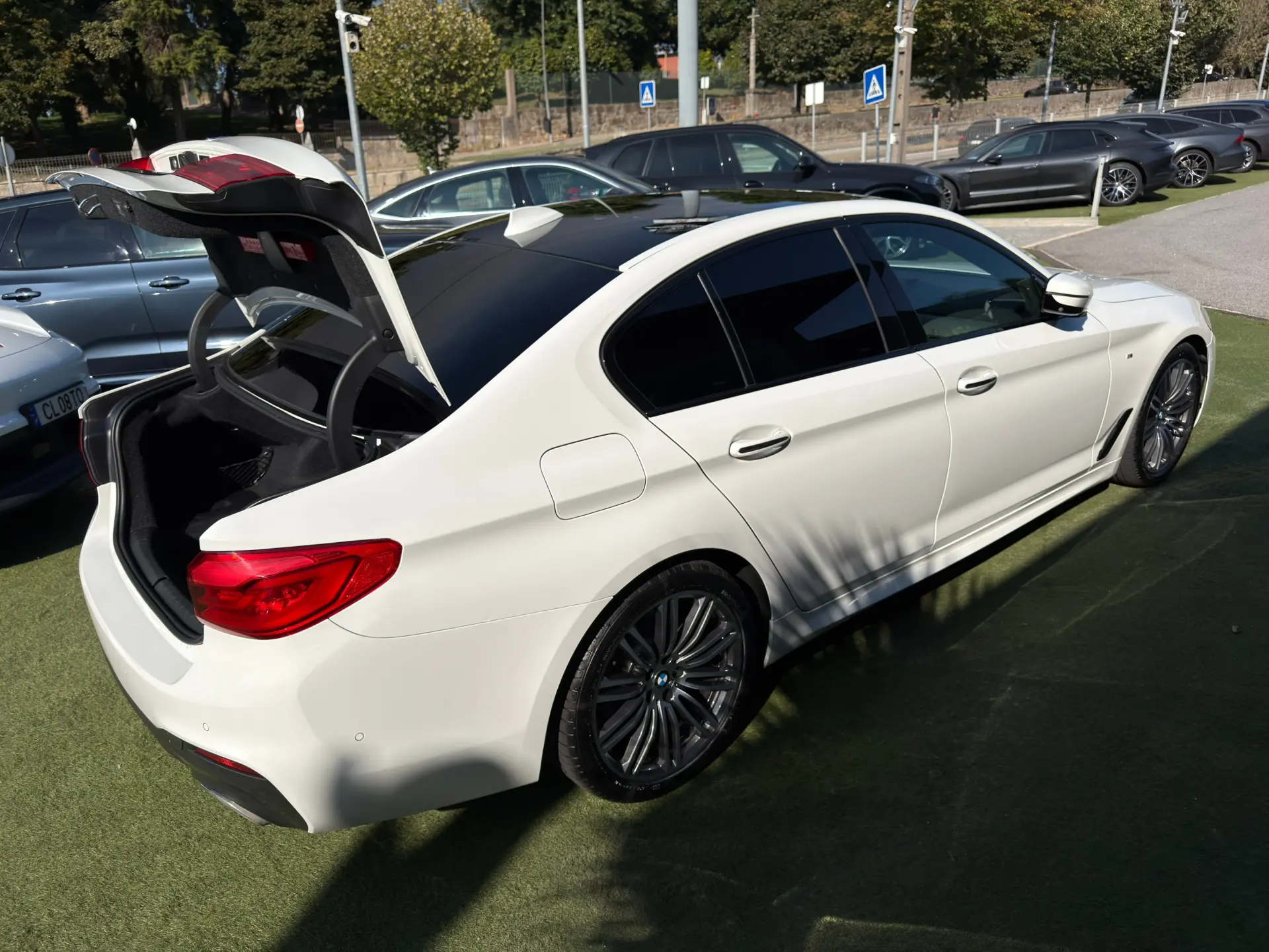 BMW 520 d Pack M Auto 75