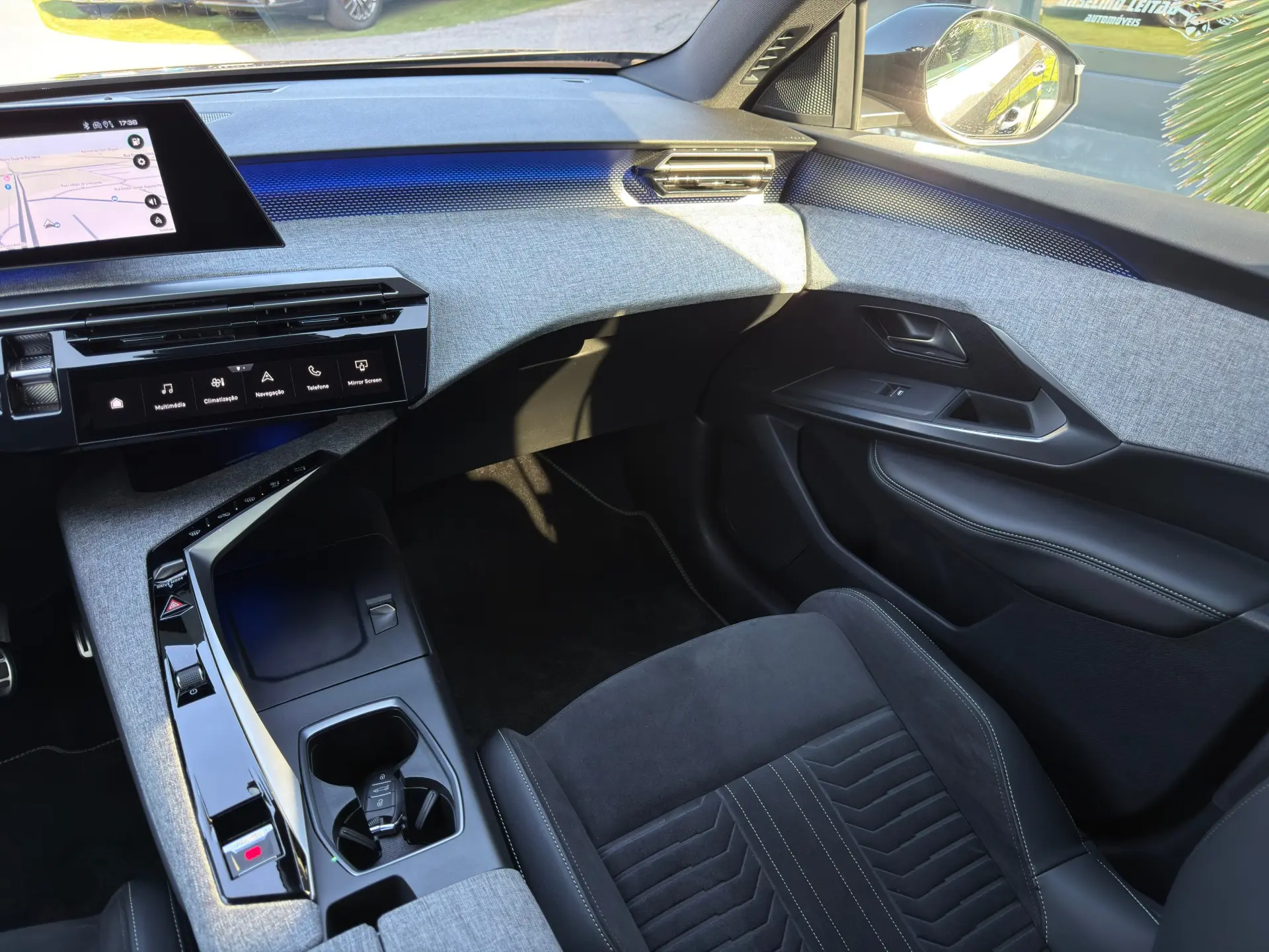Peugeot E-3008 73 kWh GT 25