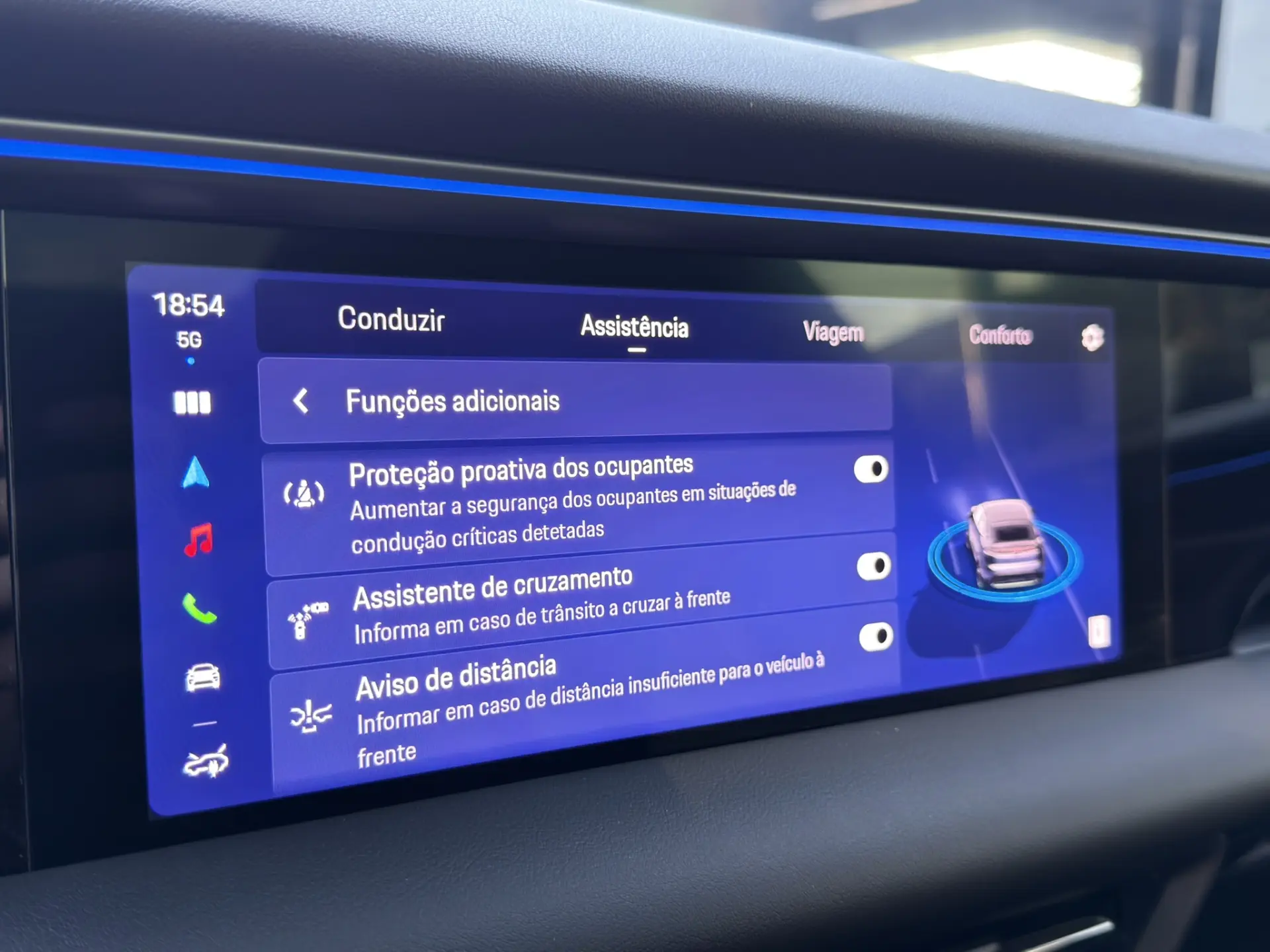 Porsche Macan Electric 4 56