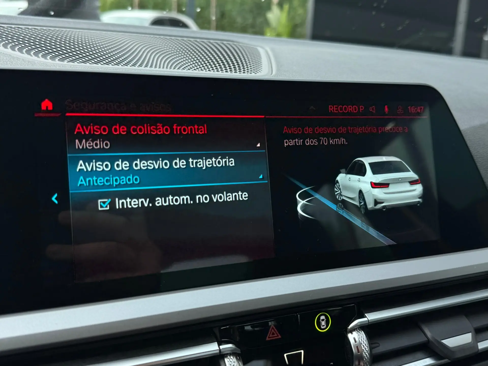 BMW 330 e Corporate Edition Auto 52