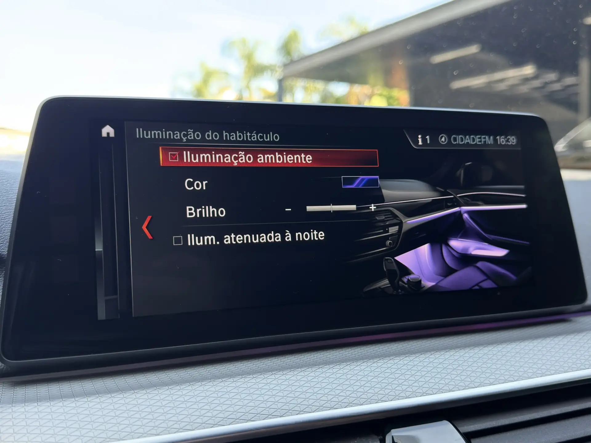 BMW 520 d Pack M Auto 41