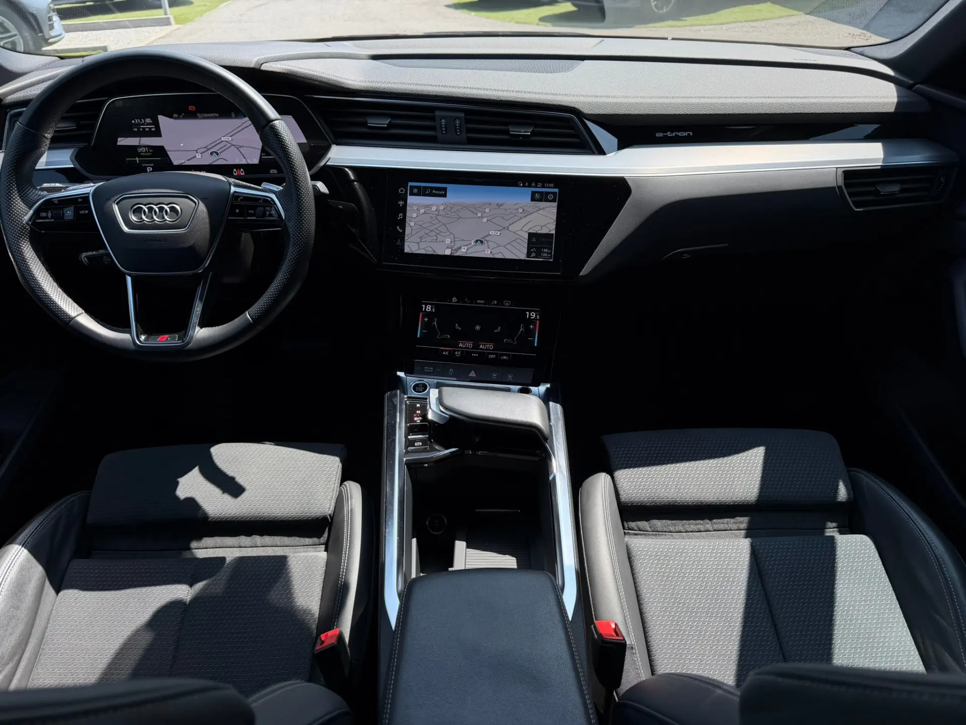 Audi e-tron Sportback 55 quattro S line 24