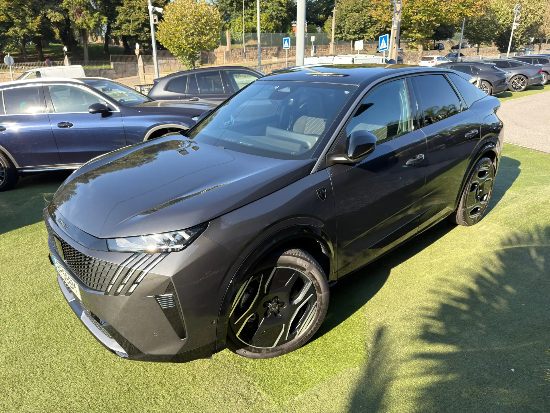 Peugeot E-3008 73 kWh GT 6