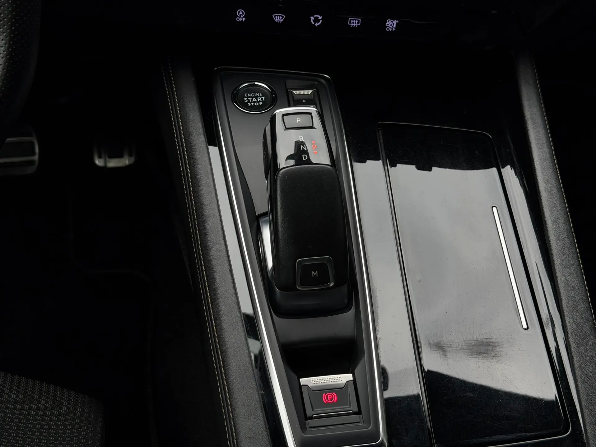 Peugeot 508 1.5 BlueHDi GT EAT8 54