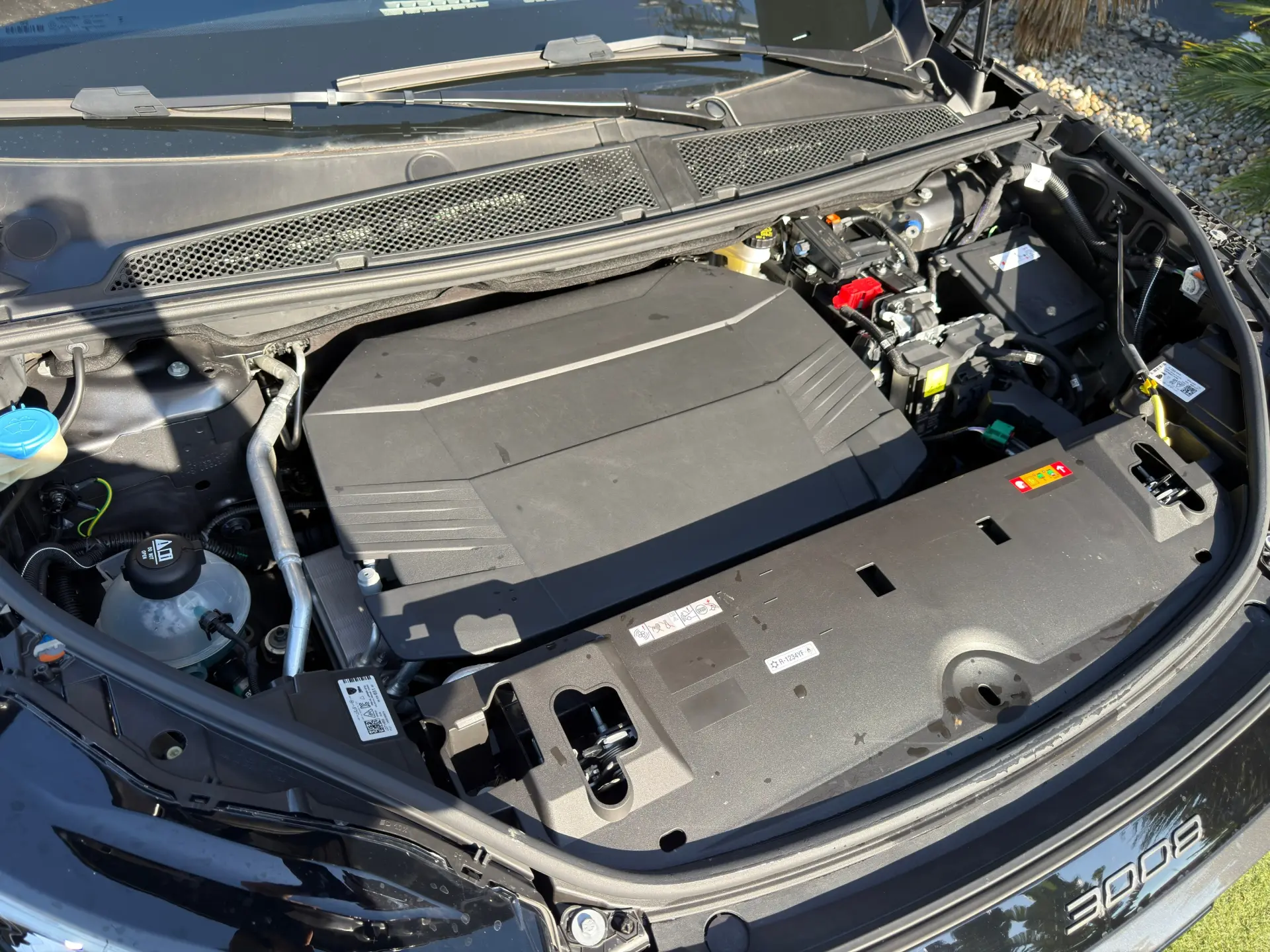 Peugeot E-3008 73 kWh GT 75