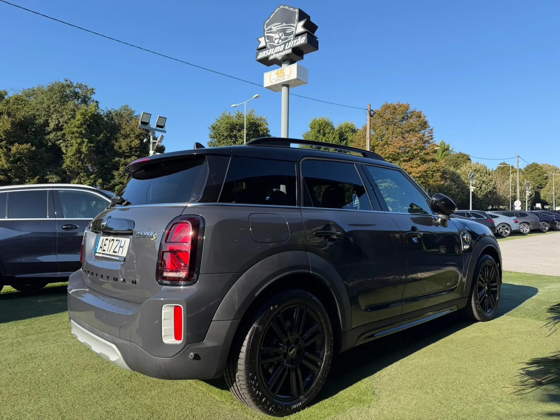 MINI Countryman Cooper SE ALL4 Auto 3