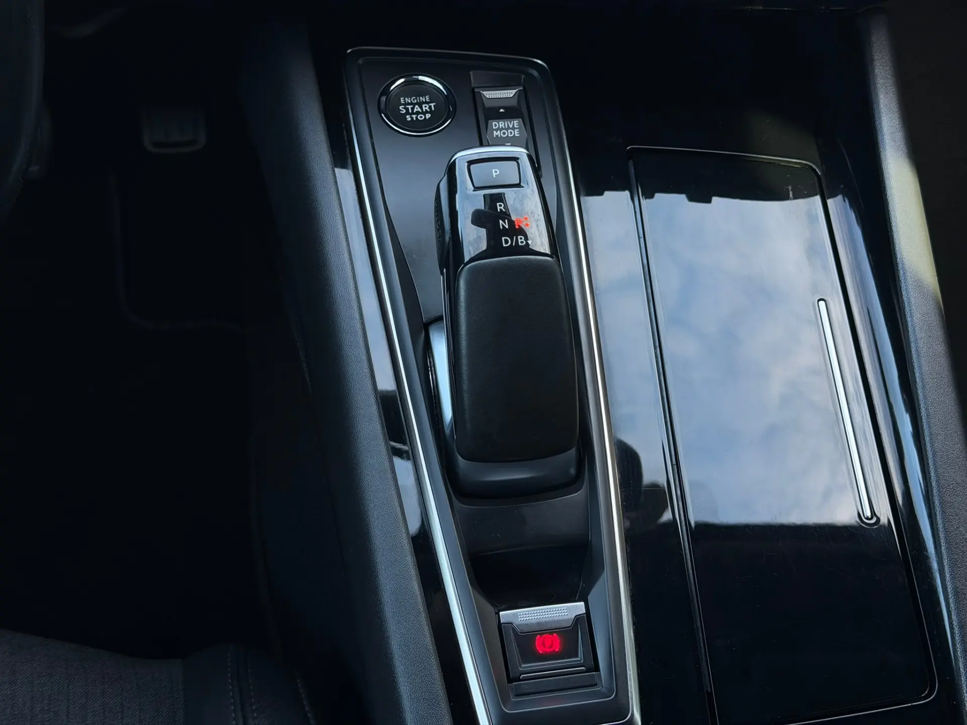 Peugeot 508 SW 1.6 Hybrid Allure e-EAT8 63