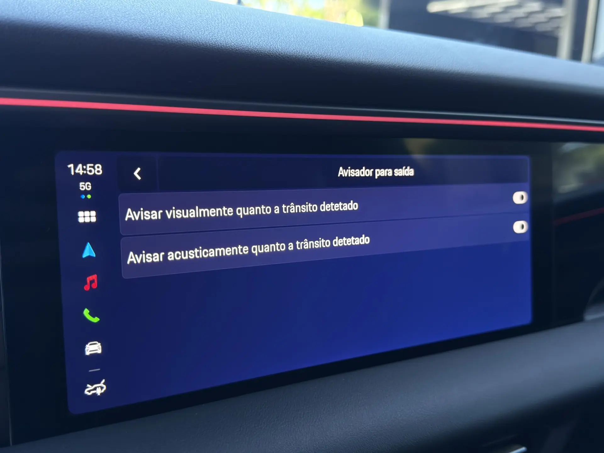 Porsche Macan Electric 4 75
