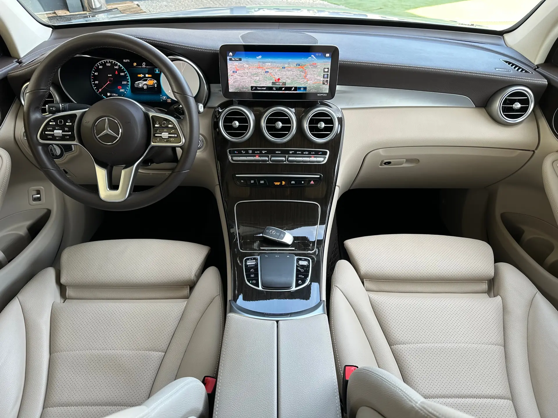 Mercedes-Benz GLC 220 d Coupé 4Matic 17
