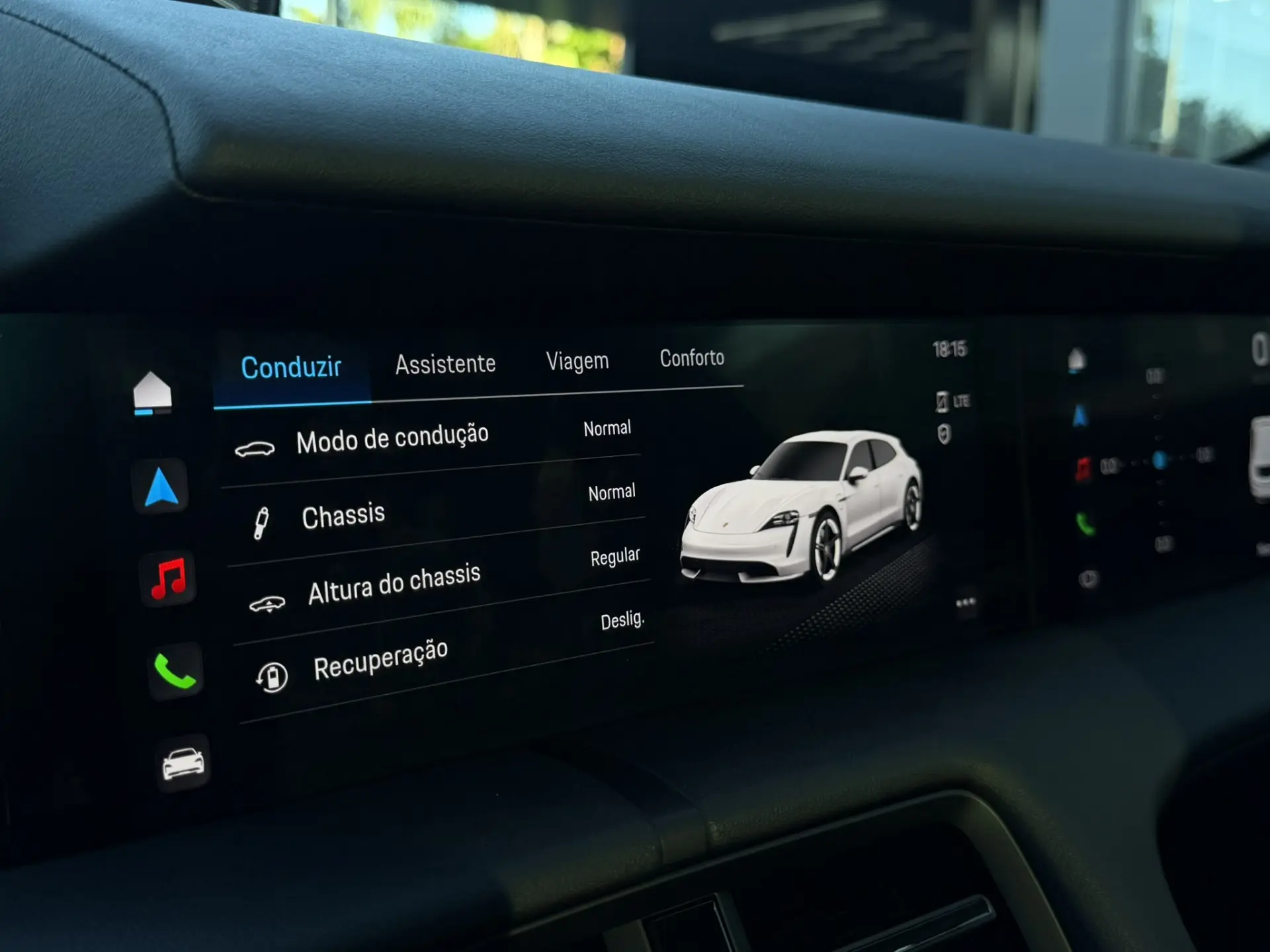 Porsche Taycan Sport Turismo Standard 47