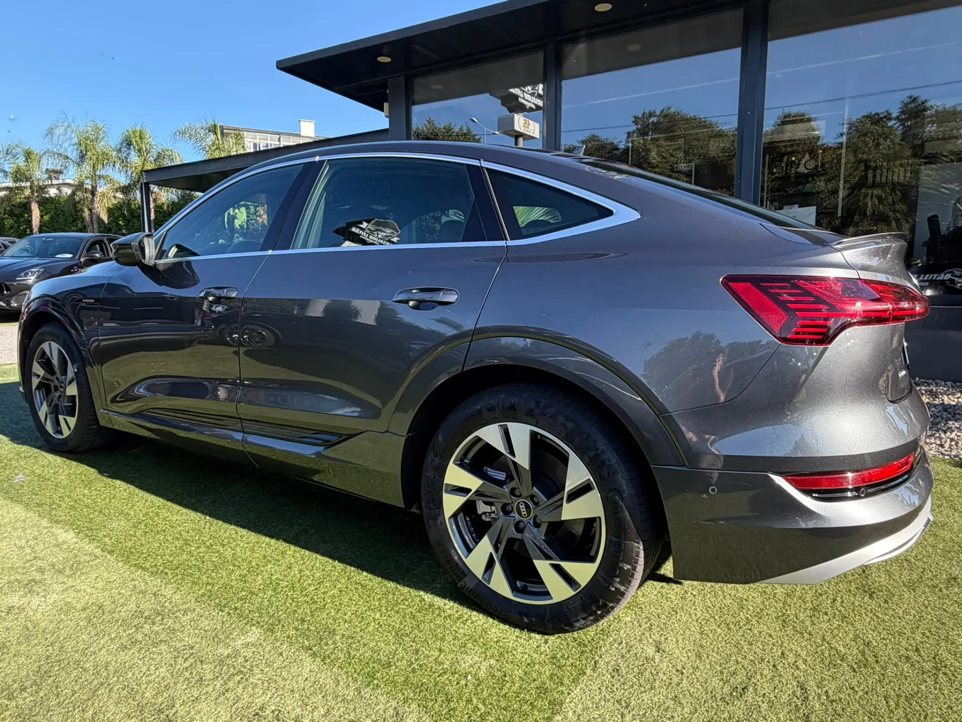 Audi e-tron Sportback 55 quattro S line 13