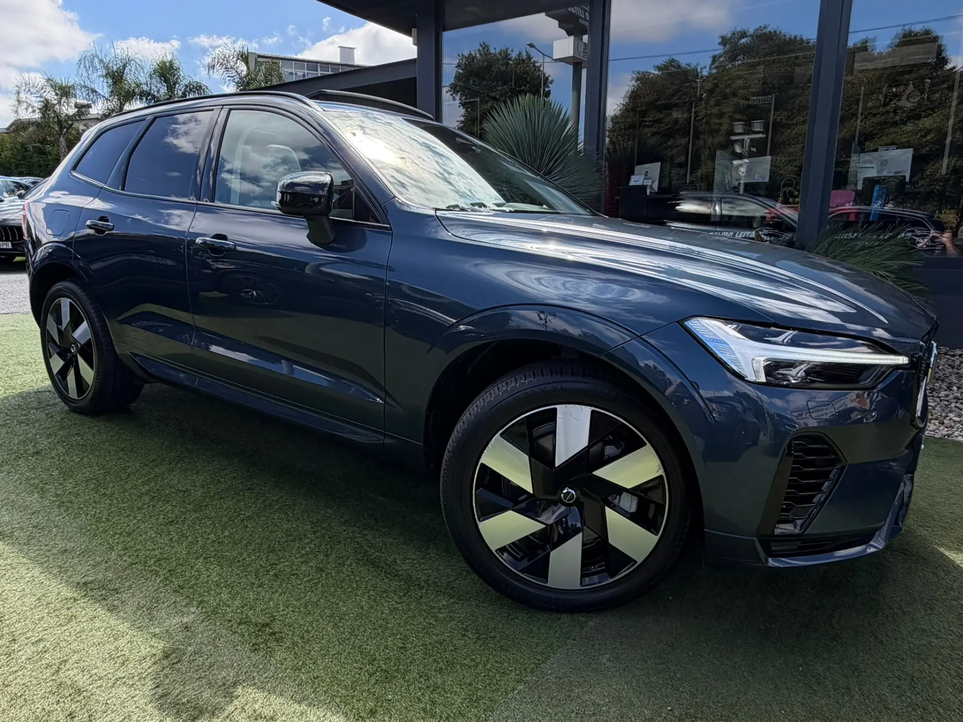 Volvo XC 60 2.0 T6 PHEV Ultimate Dark AWD 11