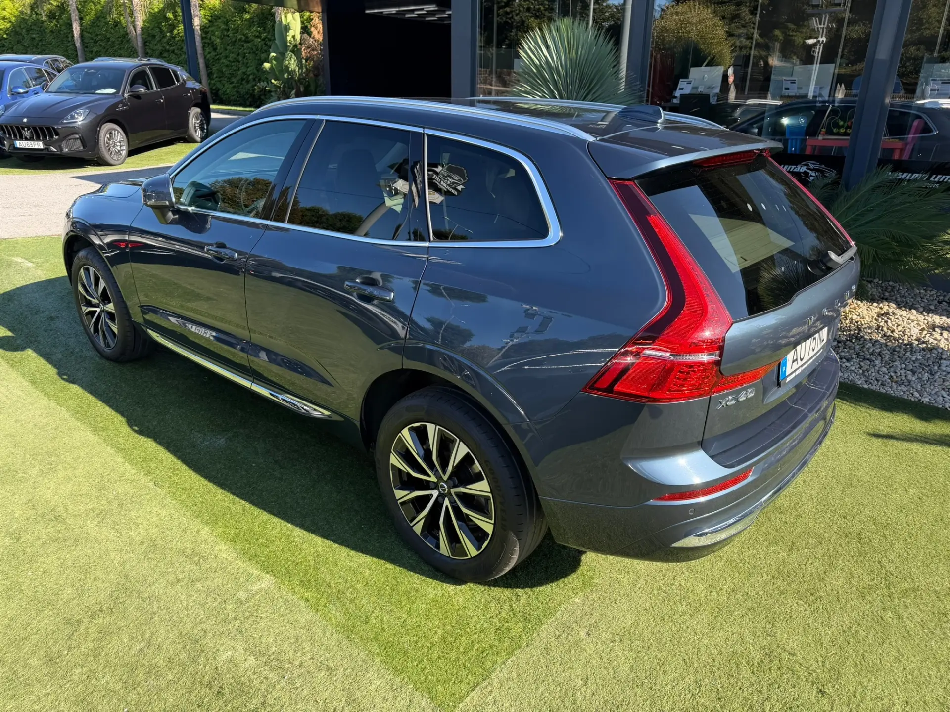 Volvo XC 60 2.0 B4 Plus Bright 15