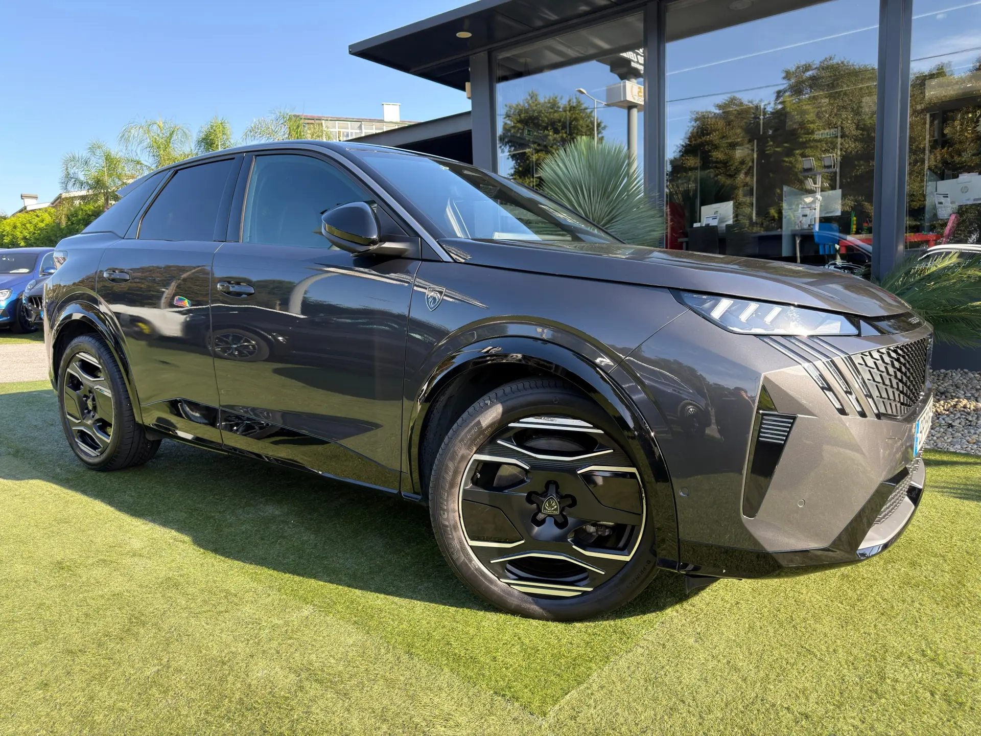 Peugeot E-3008 73 kWh GT 10