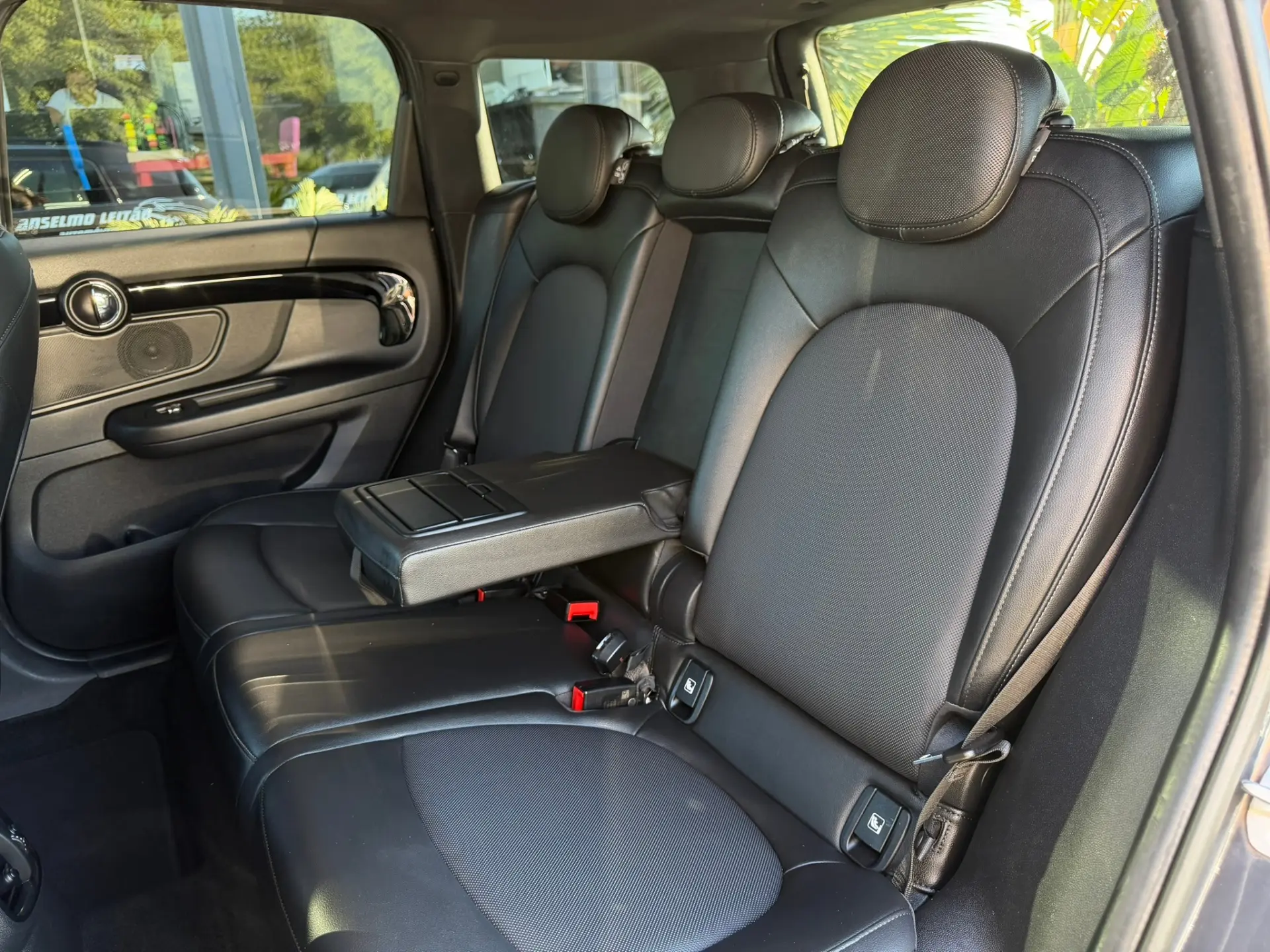MINI Countryman Cooper SE ALL4 Auto 17