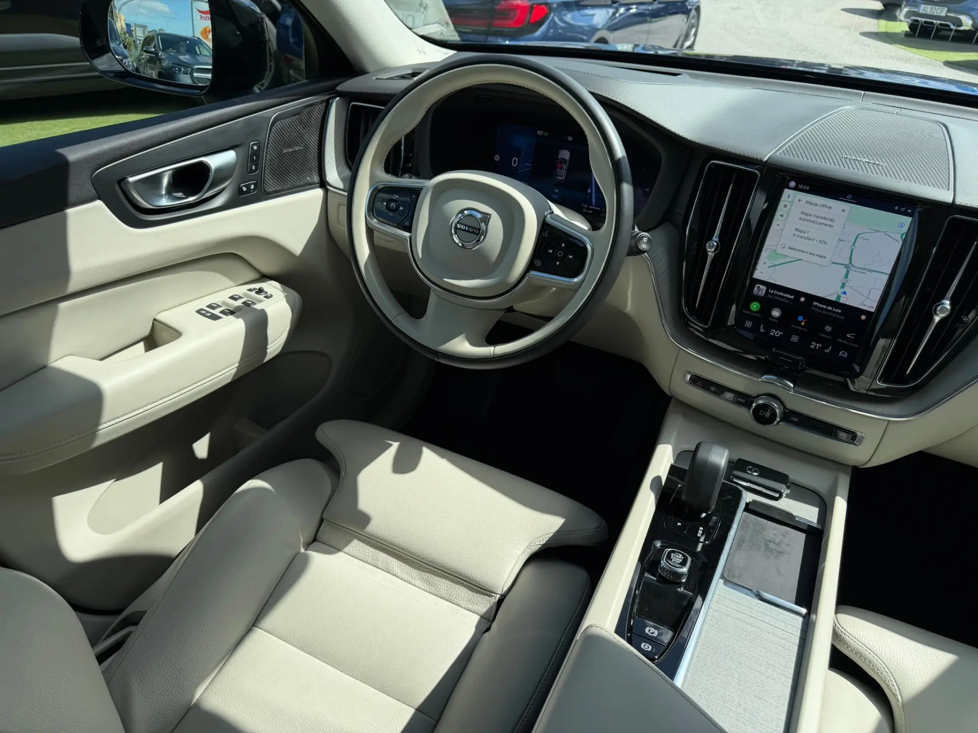 Volvo XC 60 2.0 T6 PHEV Ultimate Dark AWD 28