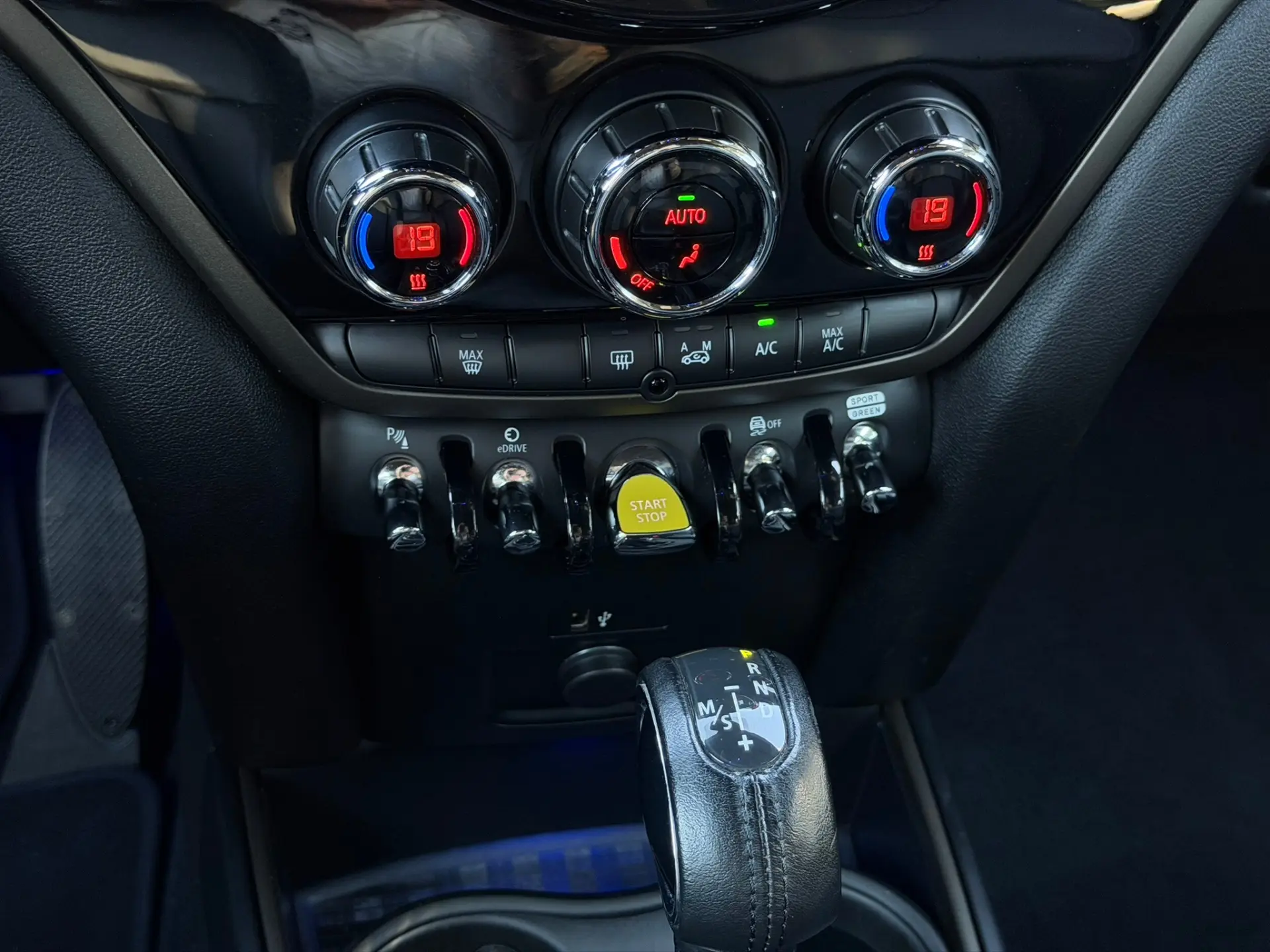 MINI Countryman Cooper SE ALL4 Auto 60