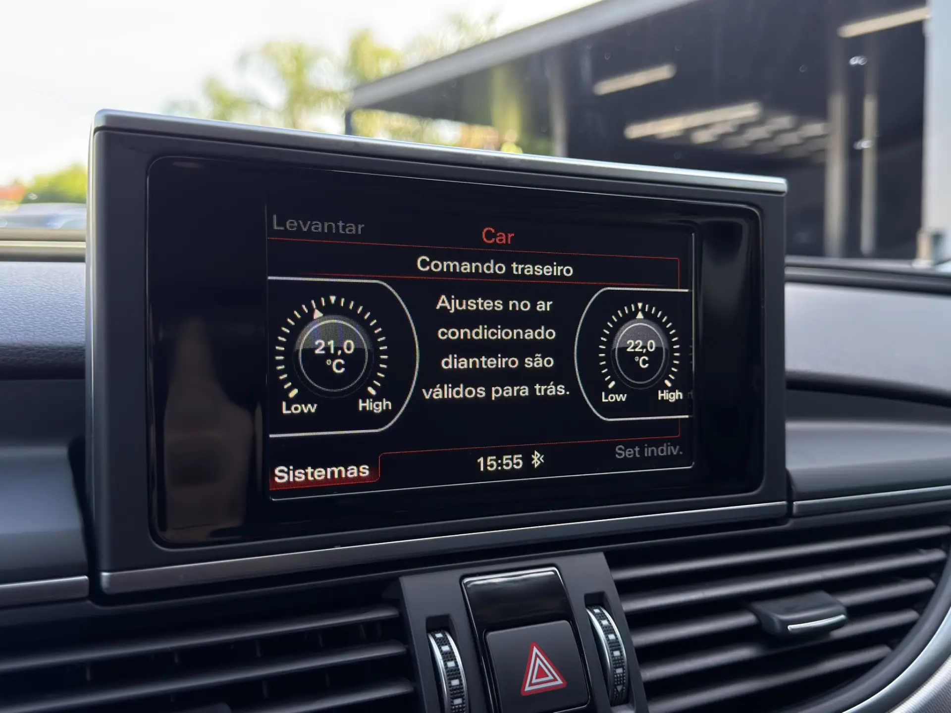 Audi A6 Avant 2.0 TDi Advance S tronic 52